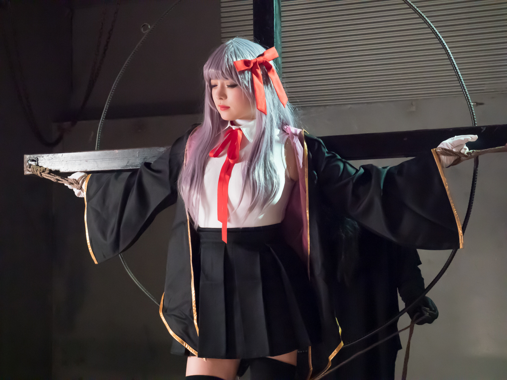 あなたが好きなのは？ダークな世界観で緊縛されている少女 26