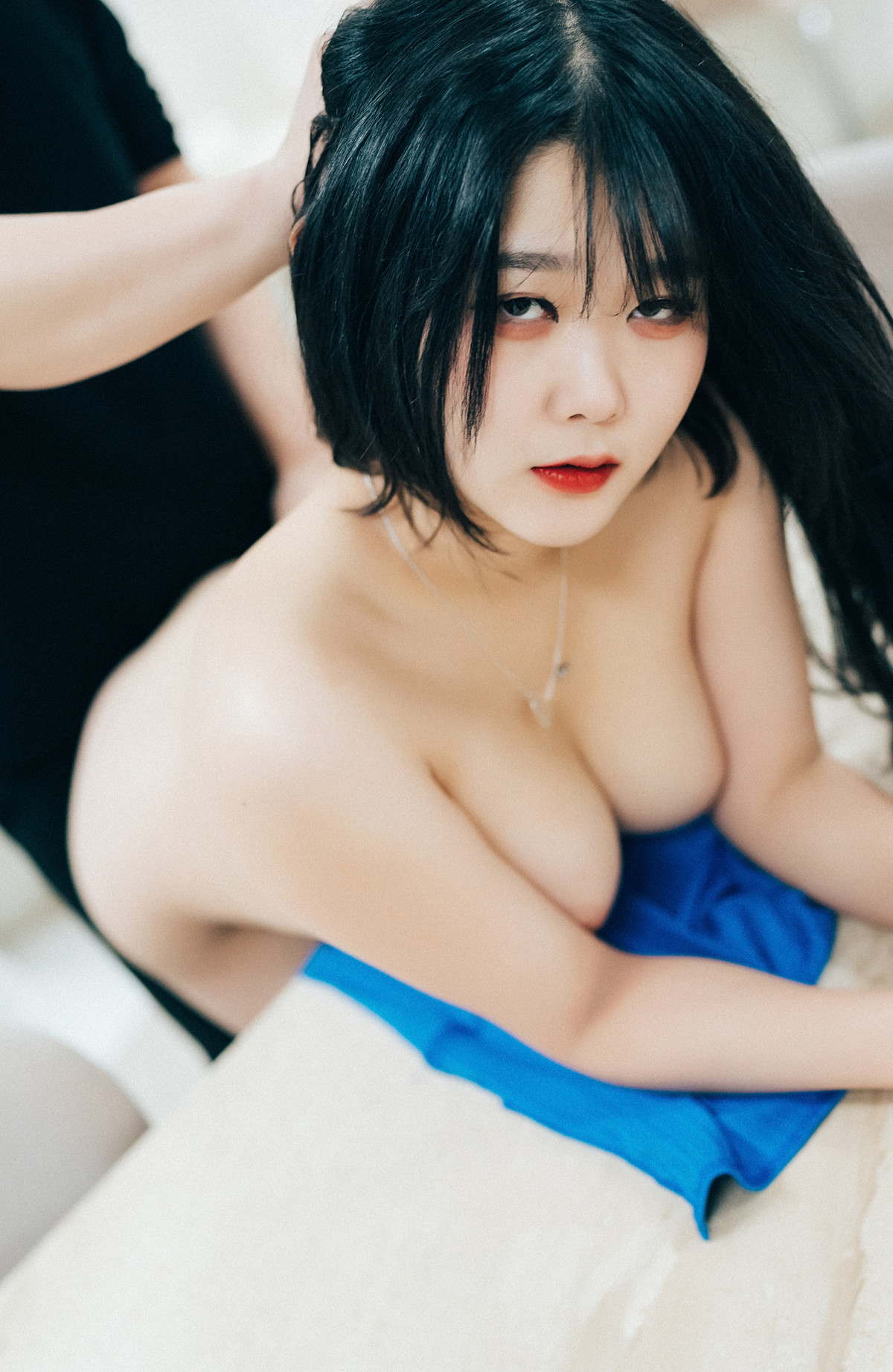 ZIA.Kwon 권지아, Loozy ‘Adult Hair Shop’ Set.03 25