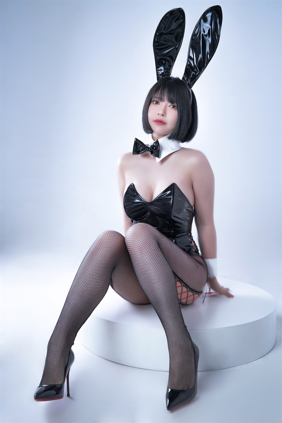 Cosplay 半半子 Bunny 3