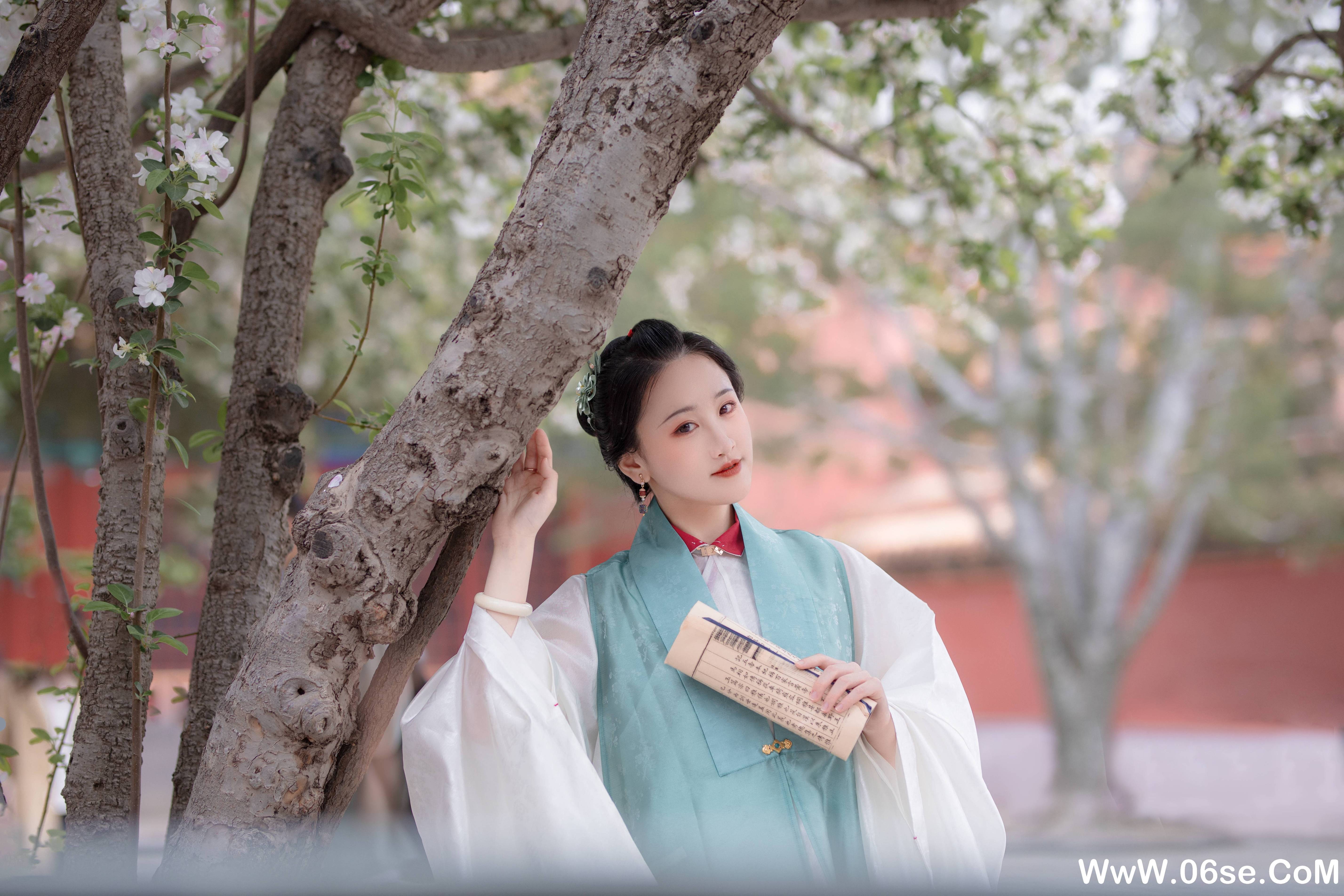 图片[9]-[YITUYU艺图语]2021.08.30 花想容 晴空[23+1P／453MB]-六色网