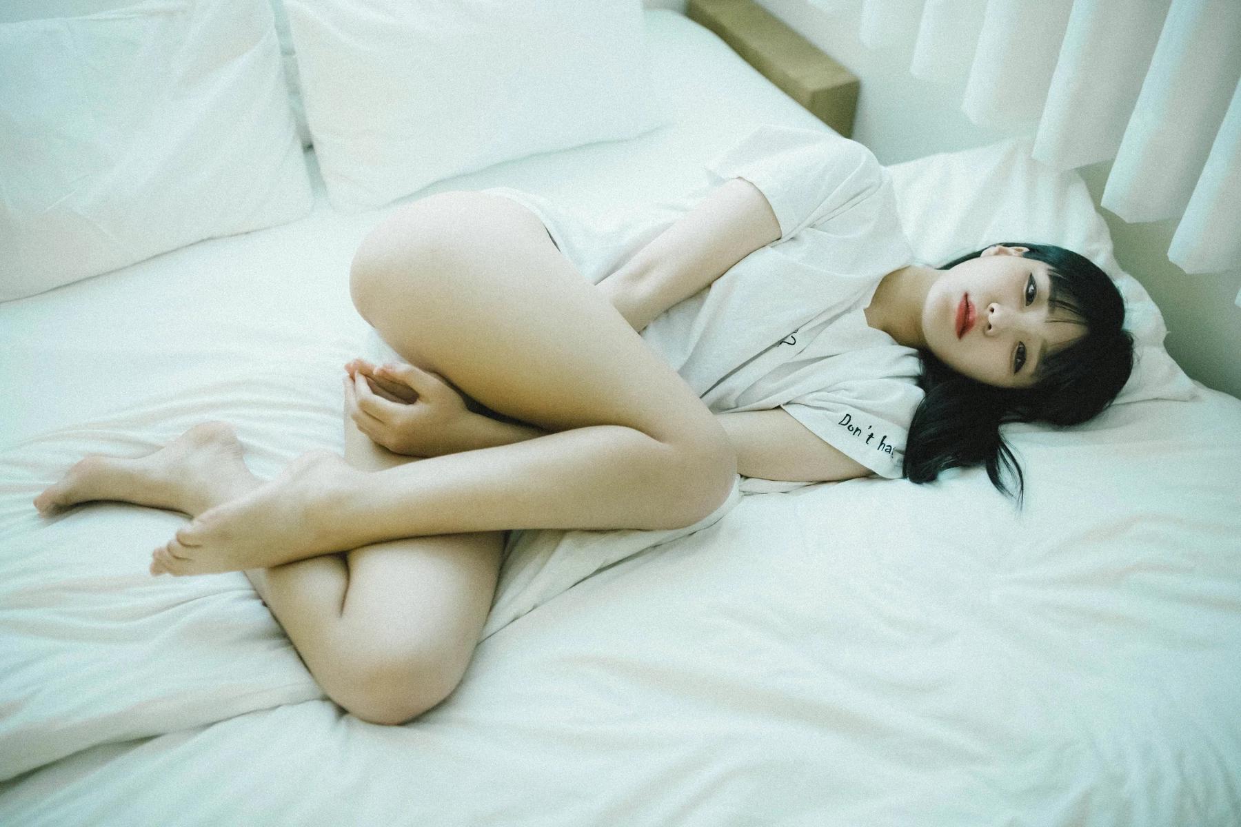 Jeong Jenny 정제니, [Moon Night Snap] The First Set.01 14