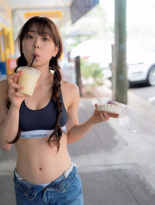[Image: 79a8fa55255ee4fa0652a.jpg]
