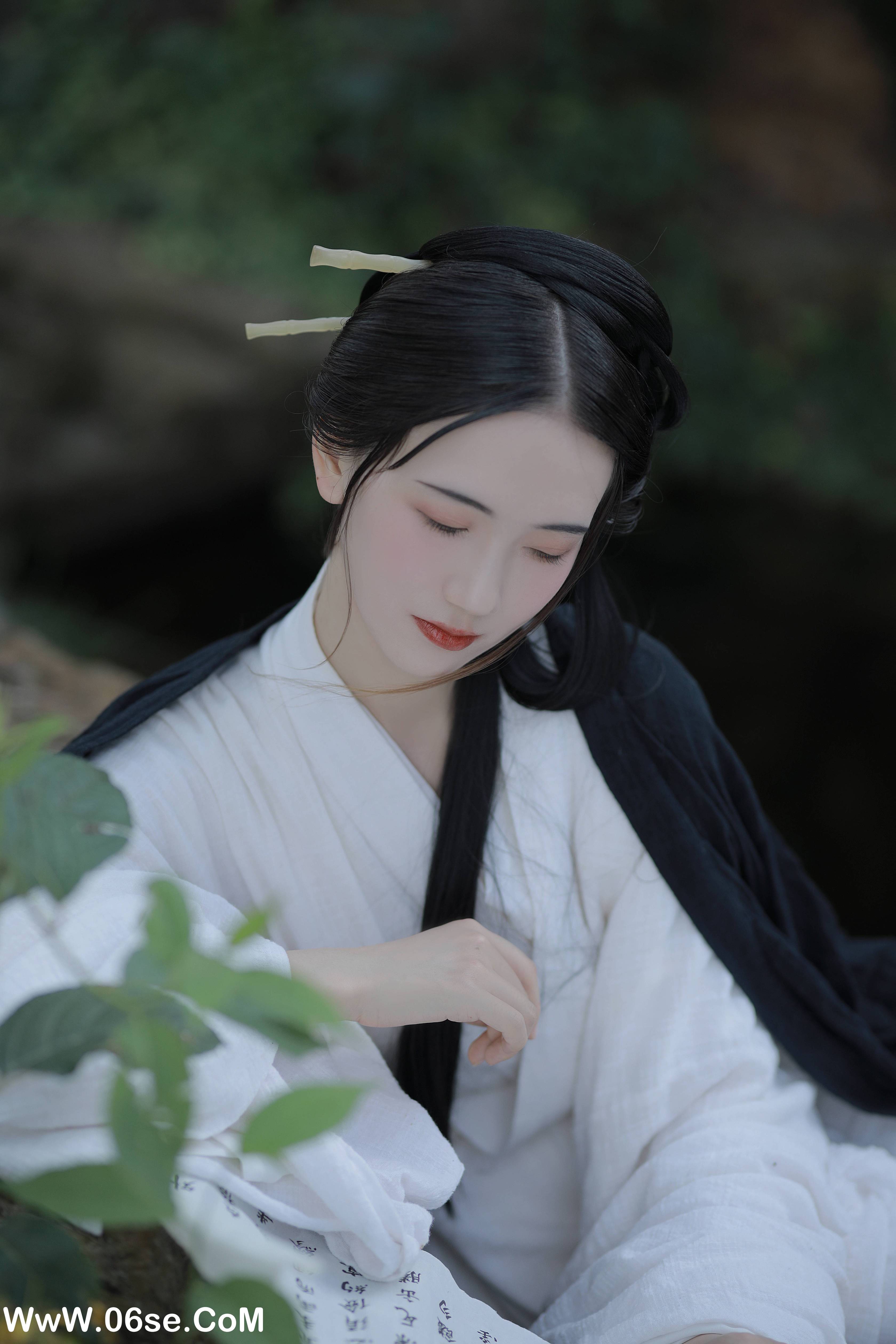图片[36]-[YITUYU艺图语]2022.07.29 不得语 Z[37+1P／656MB]-六色网