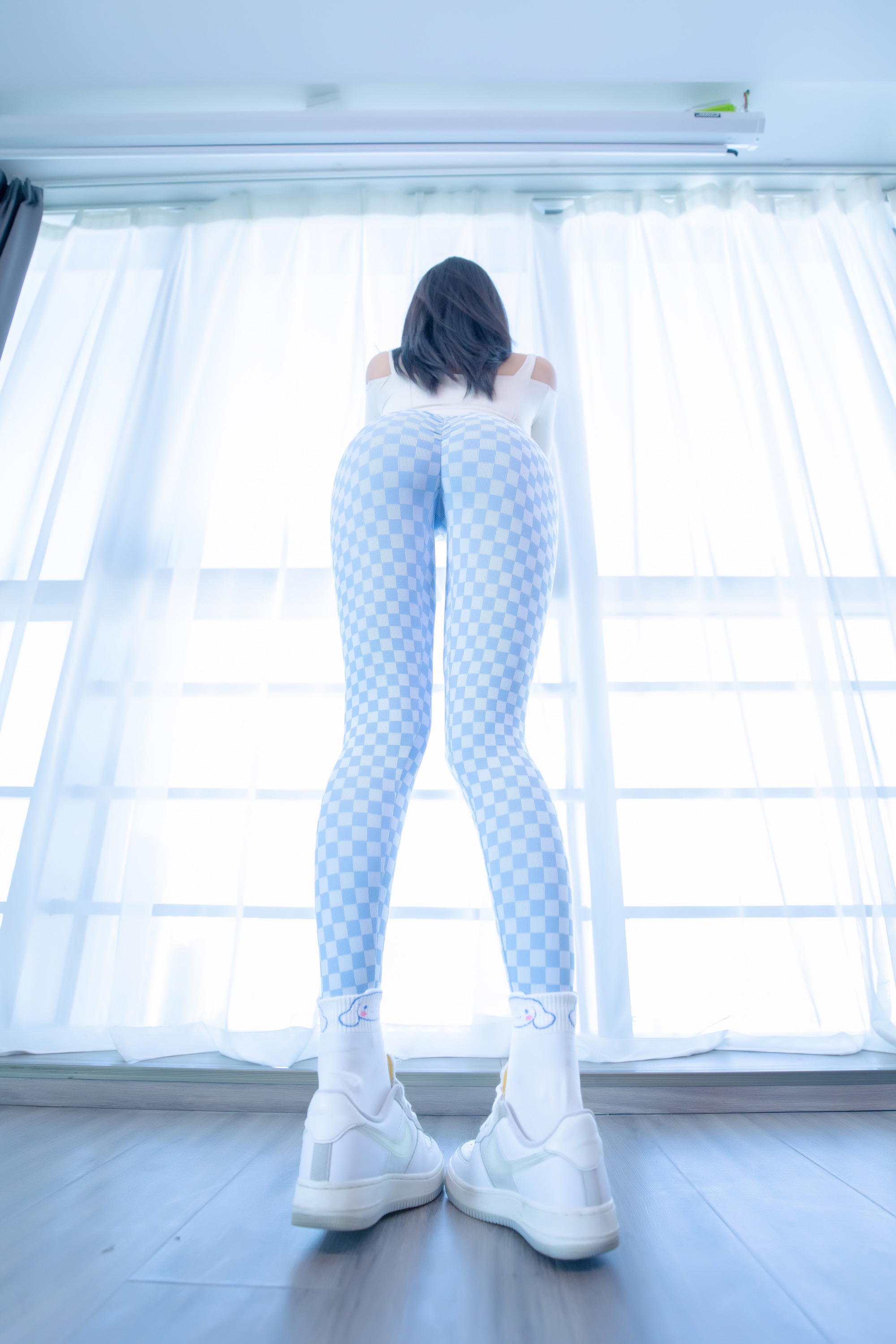 神楽坂真冬 - NO.93 蓝白格 [75P-172MB] 66