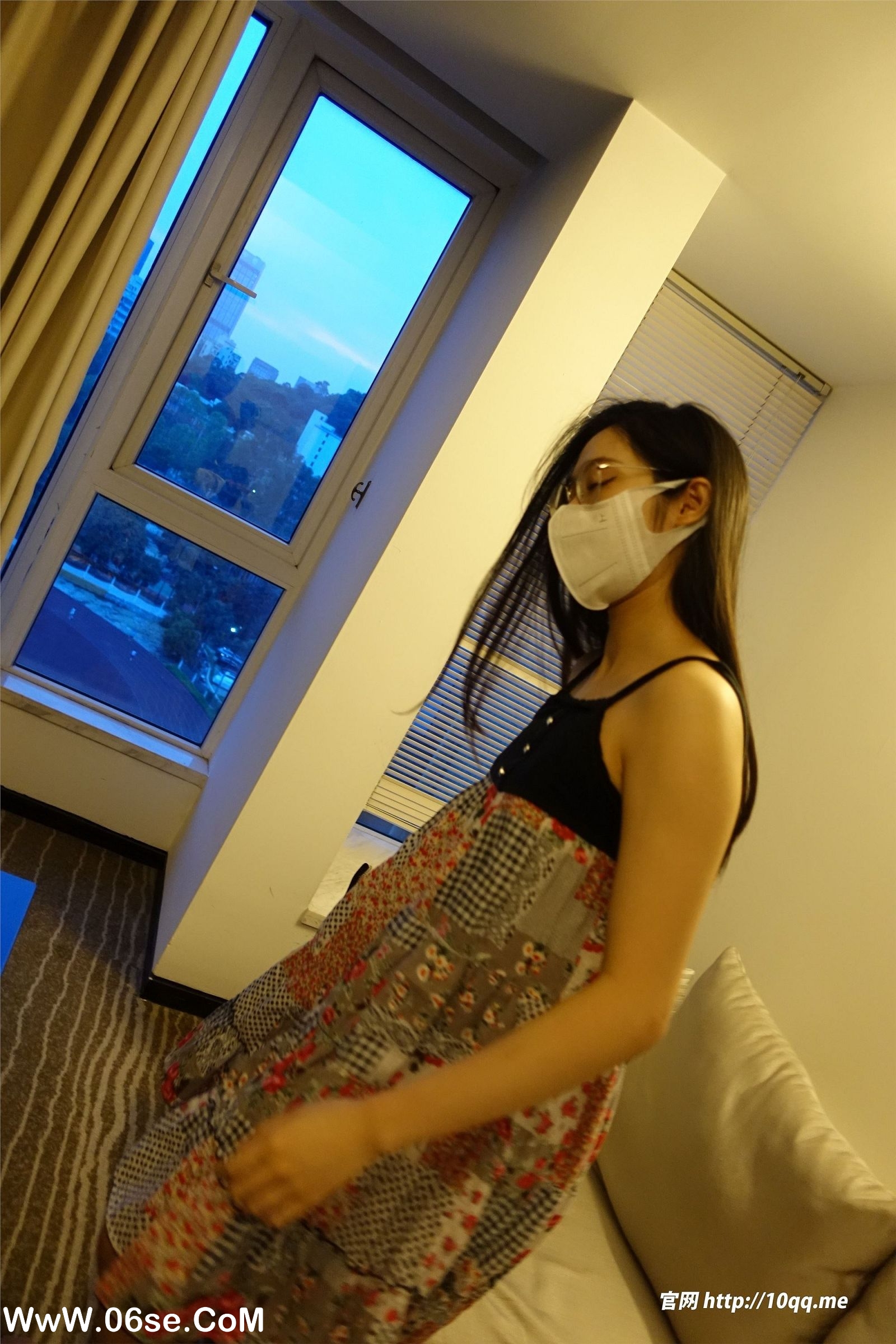 图片[4]-[ROSI写真]口罩系列 2023.07.17 NO.2591-六色网