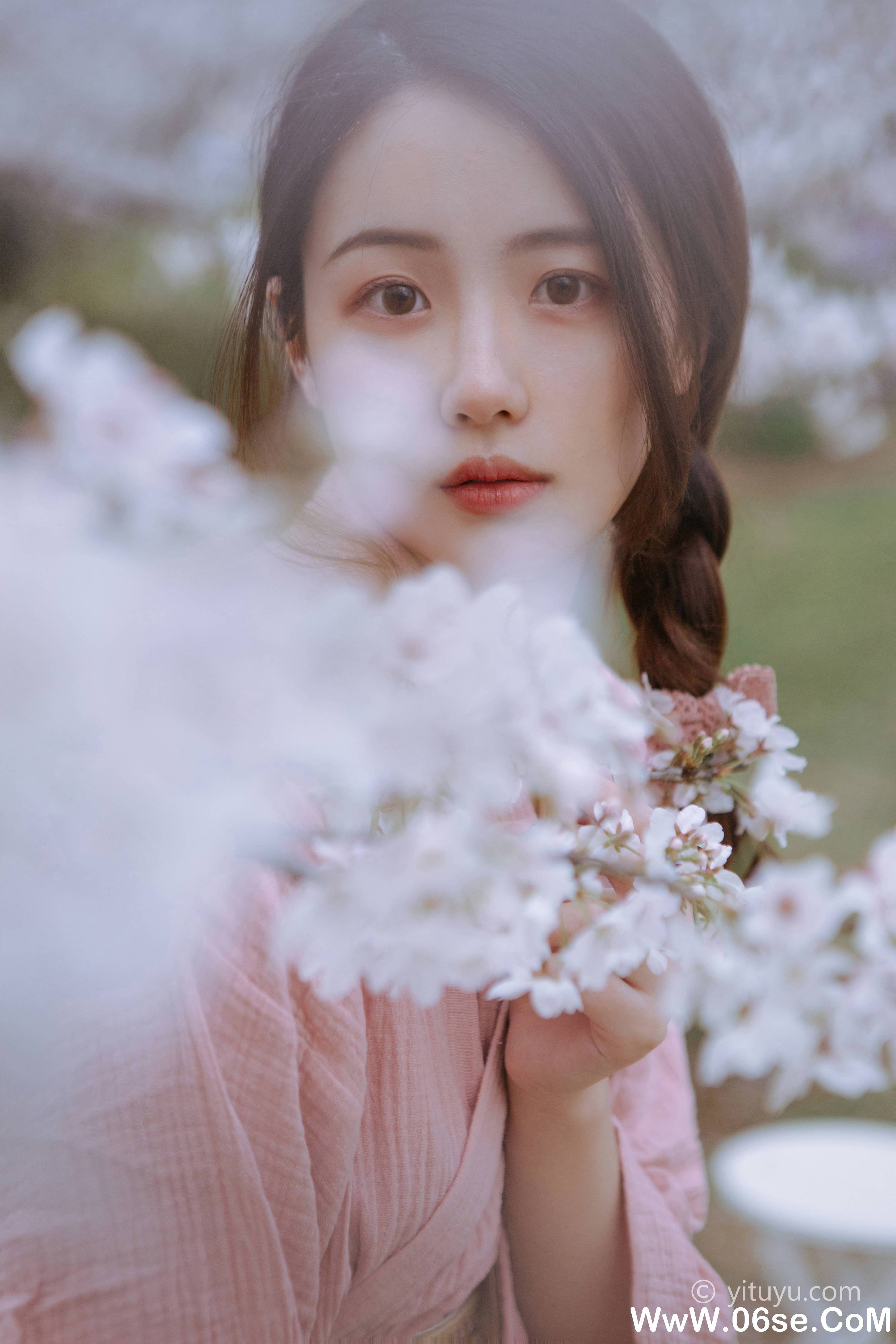 图片[16]-[YITUYU艺图语]2021.05.19 起风渐暖，樱花将灿 一只小四月[23P／275MB]-六色网