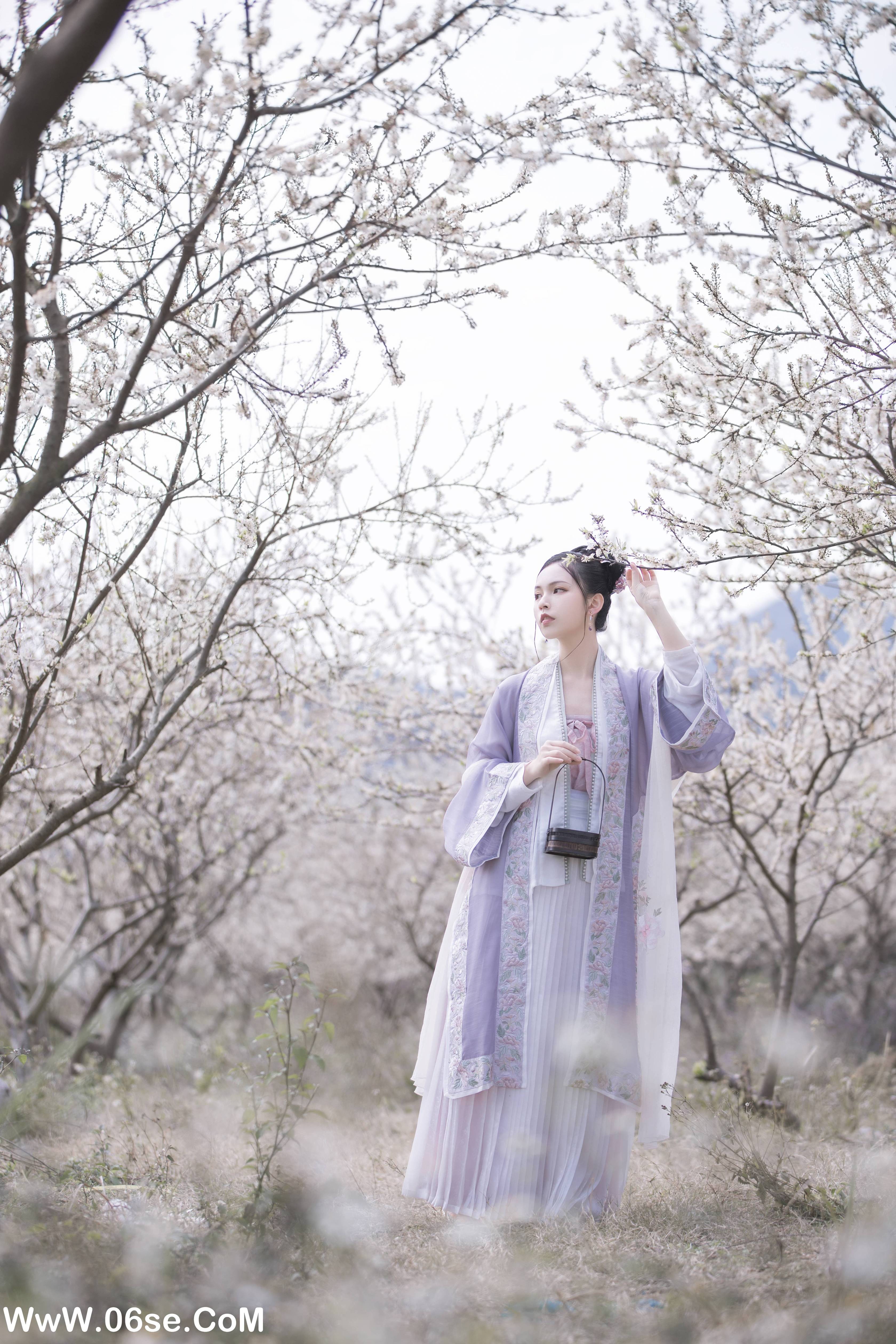 图片[18]-[YITUYU艺图语]2022.07.03 李花 winnie[25P-351.7M]-六色网