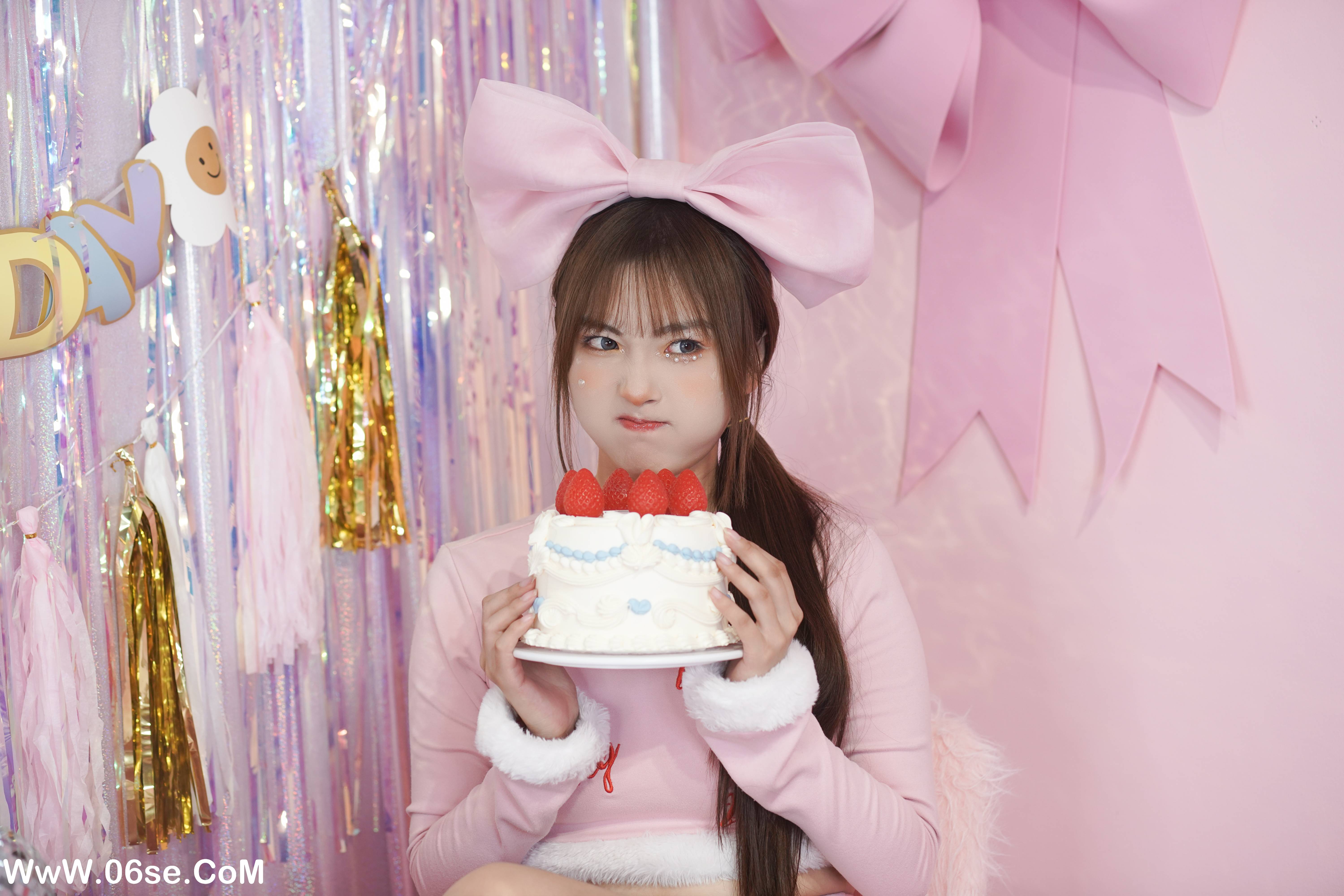 图片[5]-[YITUYU艺图语]2022.11.12 粉色甜心 -炸鸡冰可乐-[25+1P／272MB]-六色网
