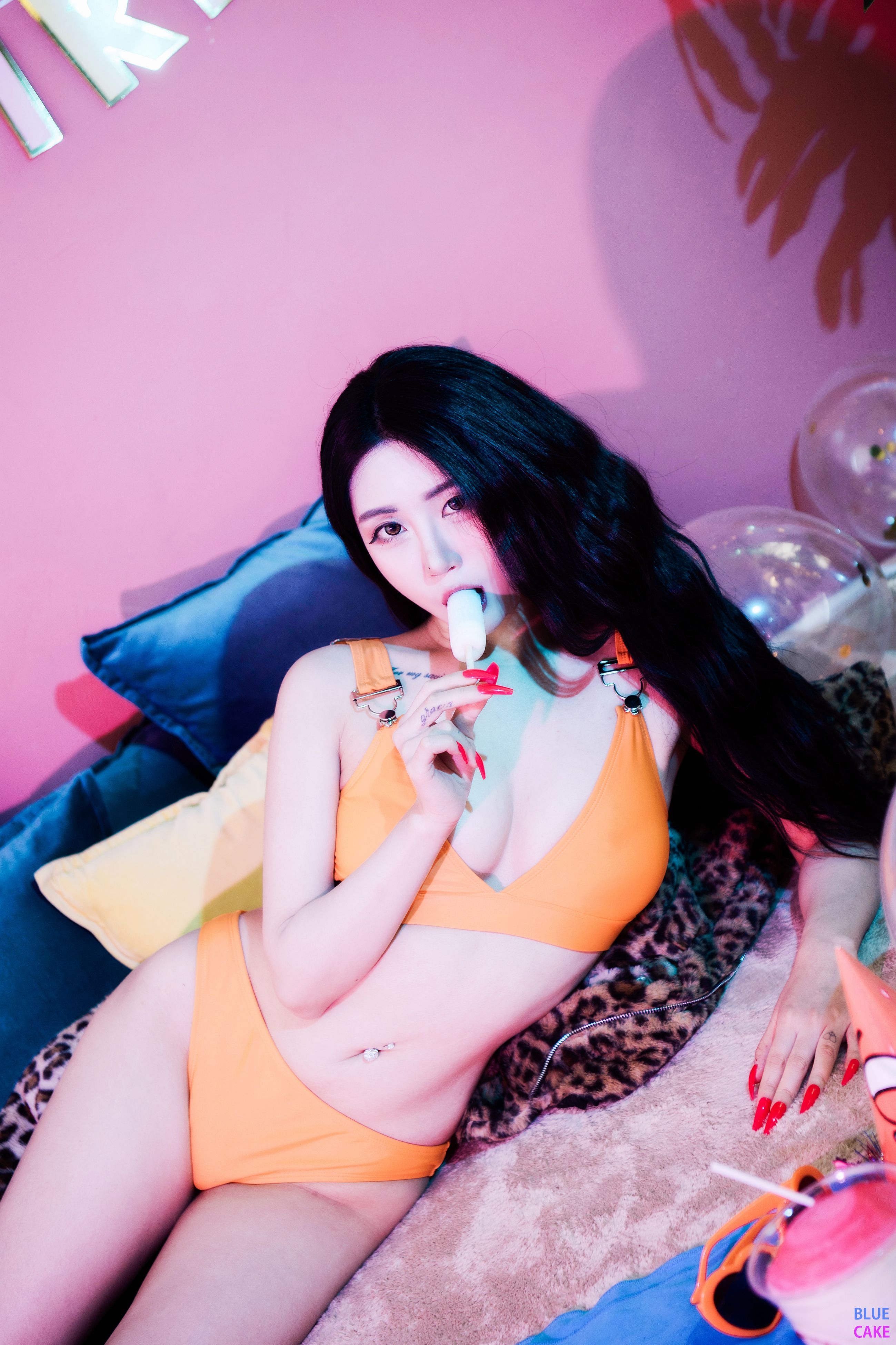Bomi (보미) - [BLUECAKE] Happy Bomiday [95P-1.14GB] 70