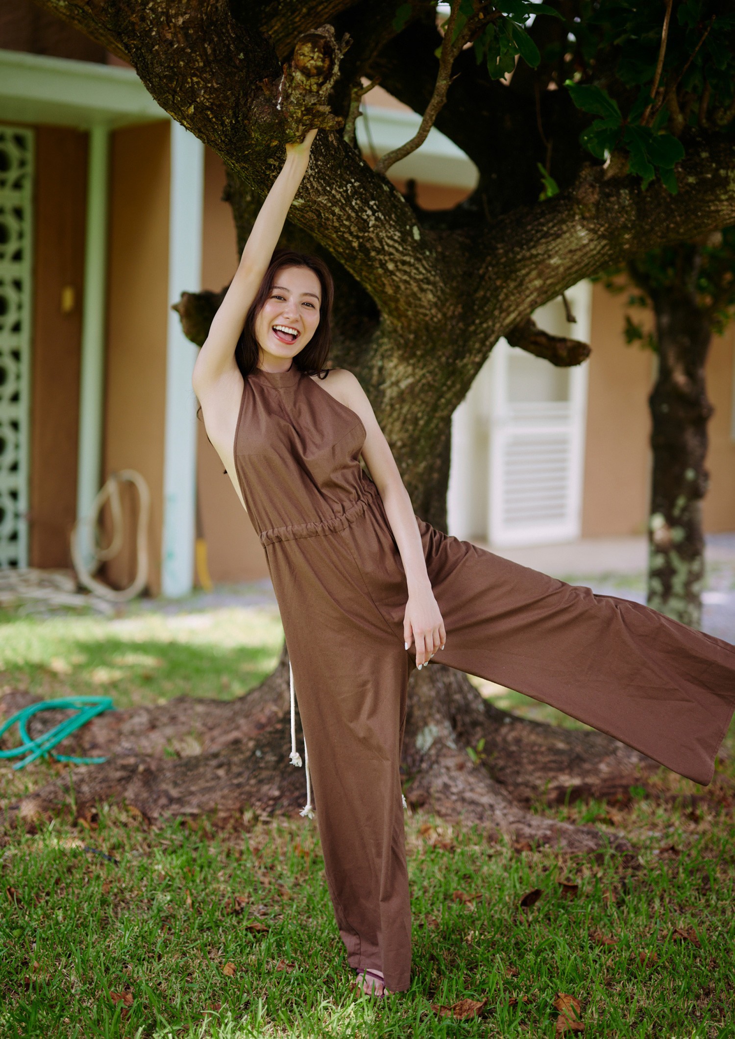 Riho Takada 高田里穂, 週プレ Photo Book 「完成された未完成　アナザーエディション」 Set.03 1