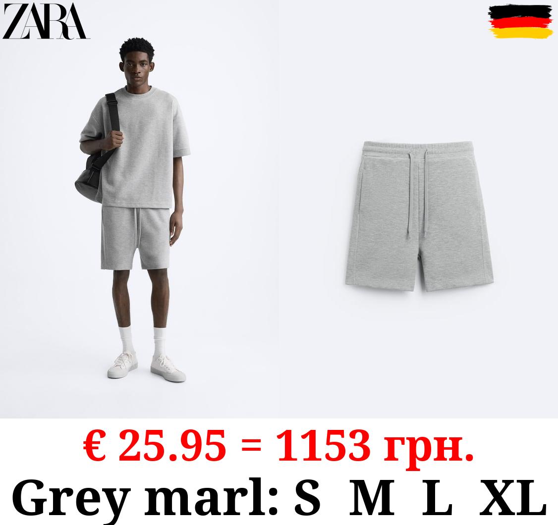 COMPACT JOGGER BERMUDA SHORTS