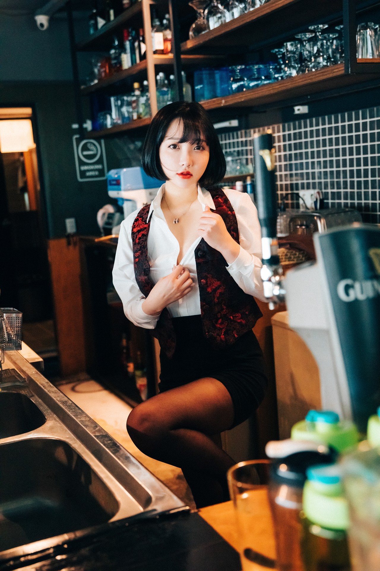 Son Yeeun 손예은, [Loozy] Tainted Love Bar Set.01 17