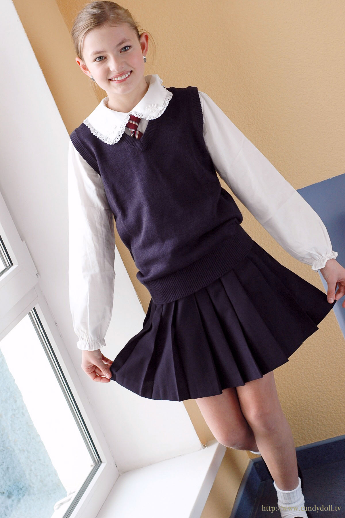 [Image: 7be8e68b04a20bda9e712.jpg]