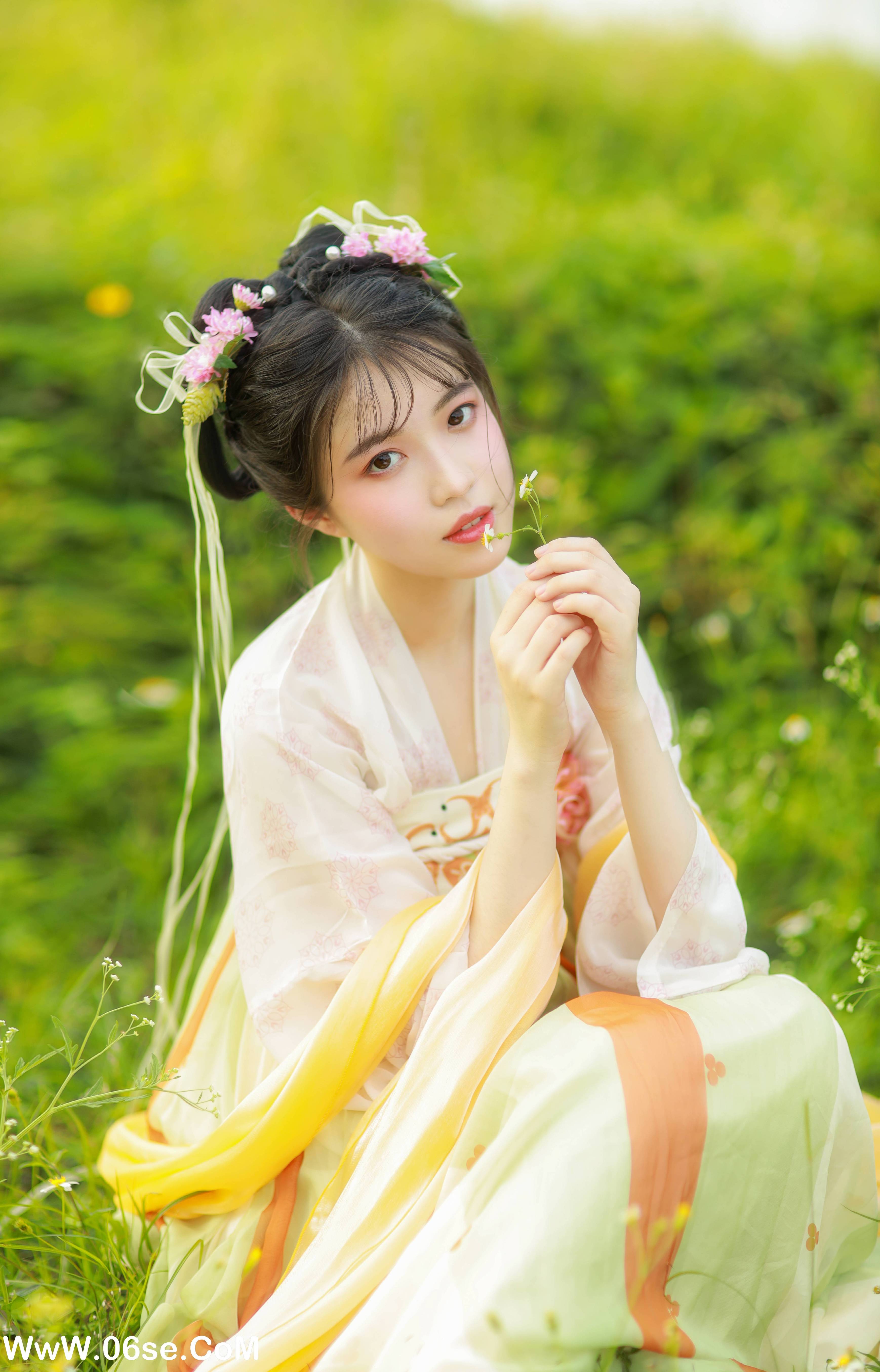 图片[26]-[YITUYU艺图语]2022.06.11 夏日少女 我超白_[27P-334.45MB]-六色网