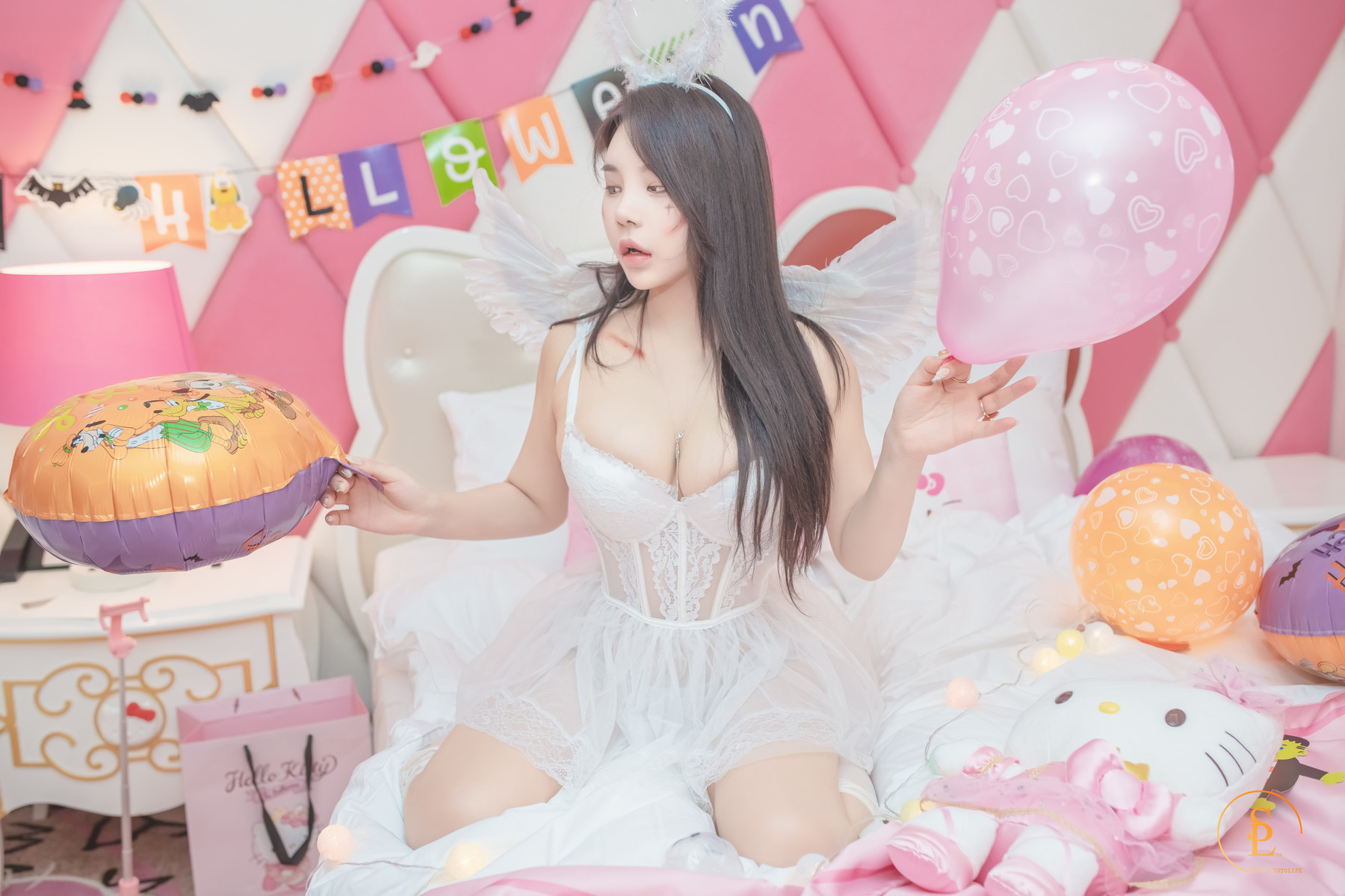Zzyuri 쮸리, [SAINT Photolife] Pink Halloween 19