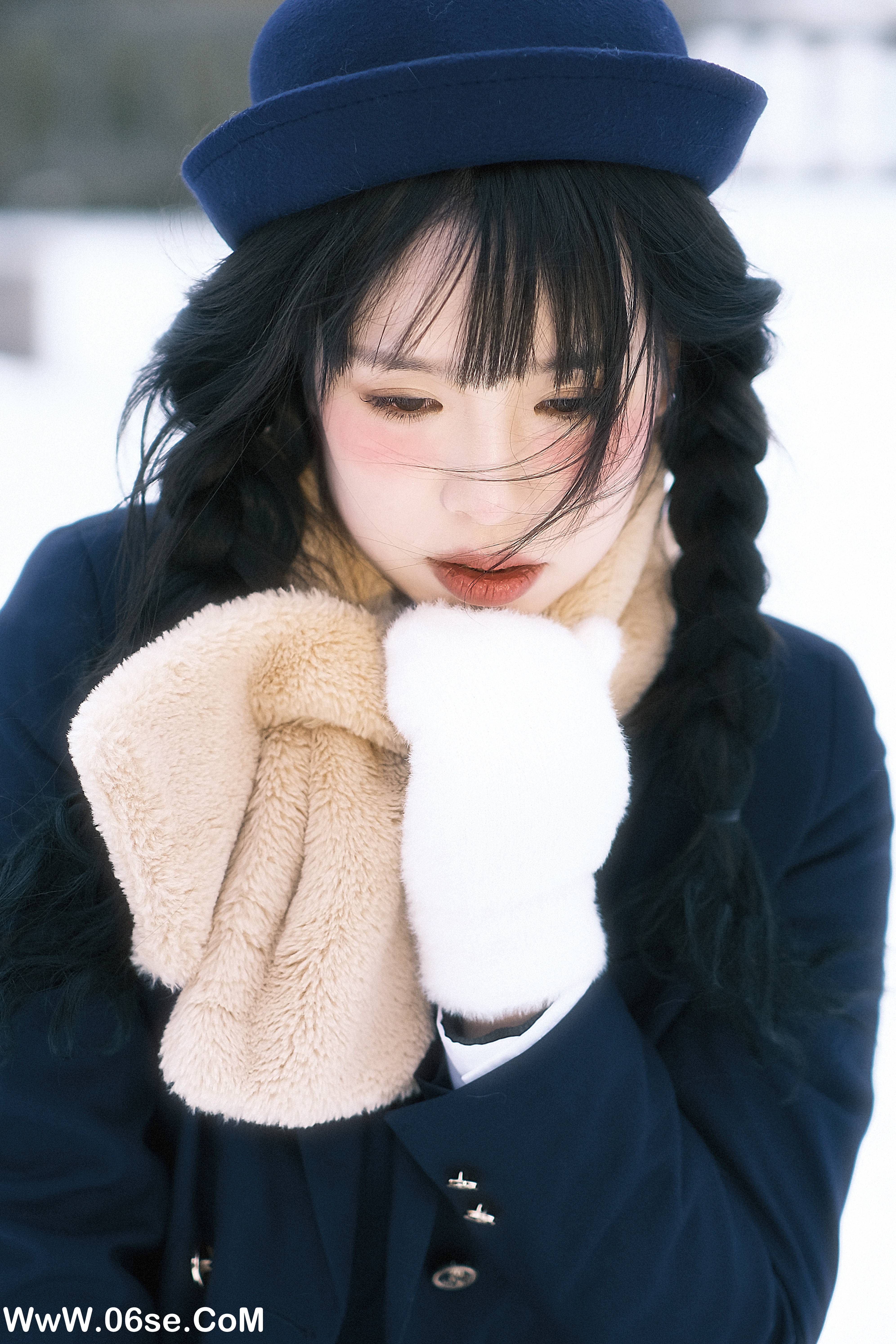 图片[23]-[YITUYU艺图语]2022.12.28 初雪降临时，会想起我吗 甜茶[22+1P／132MB]-六色网