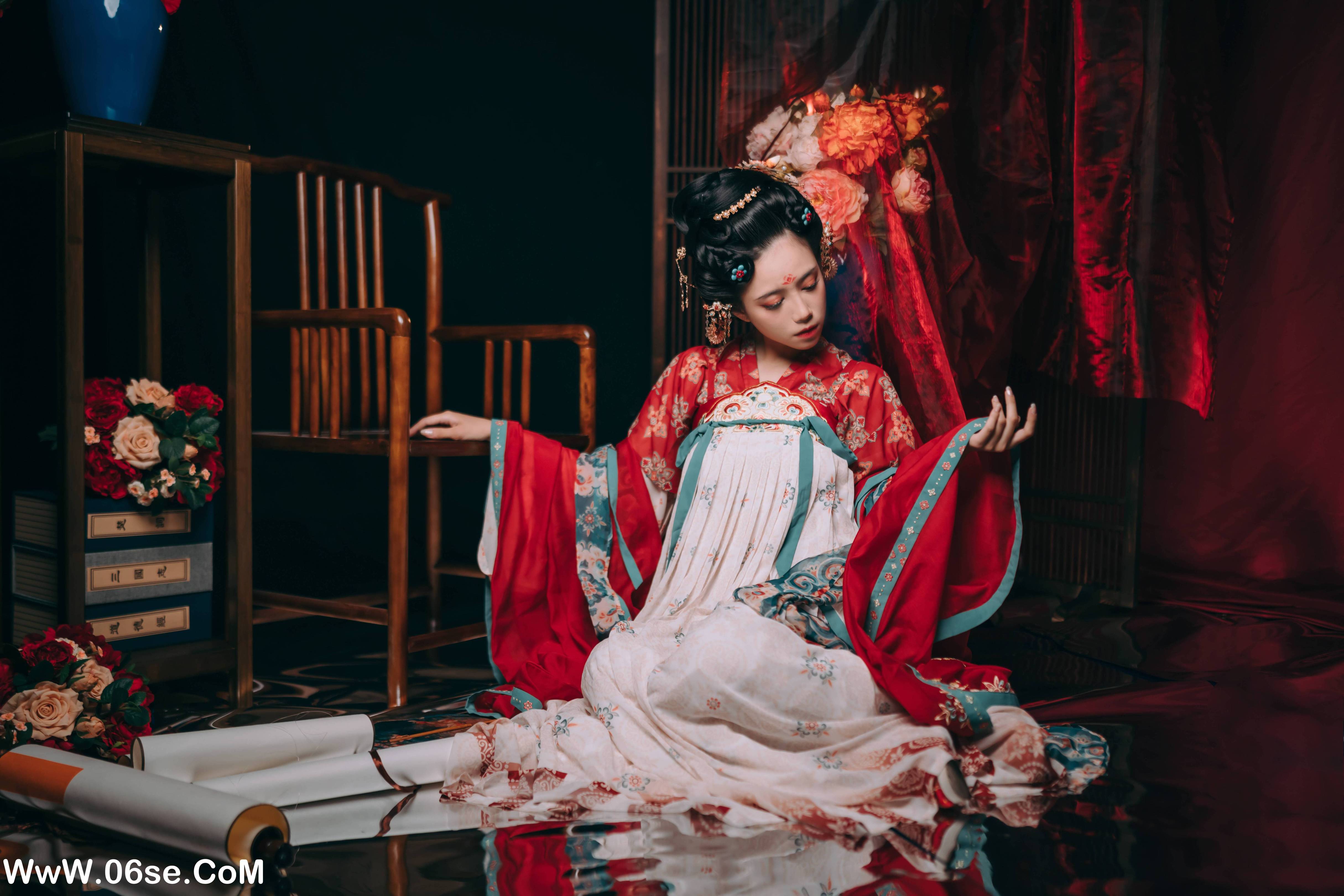 图片[22]-[YITUYU艺图语]2022.09.10 花想容颜 贰加六[22+1P／87.2MB]-六色网