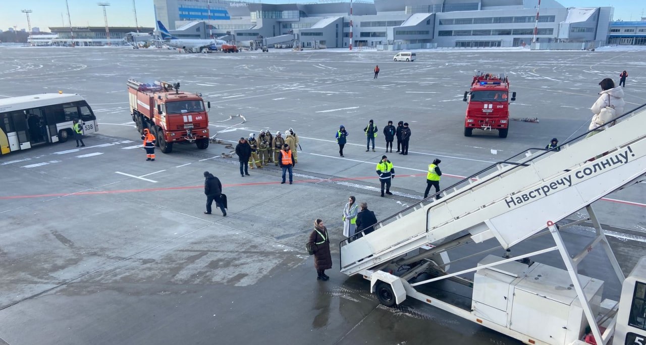 Рейс в Москву эвакуировали в Хабаровском аэропорту