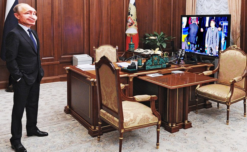 Фото кабинета президента россии в кремле