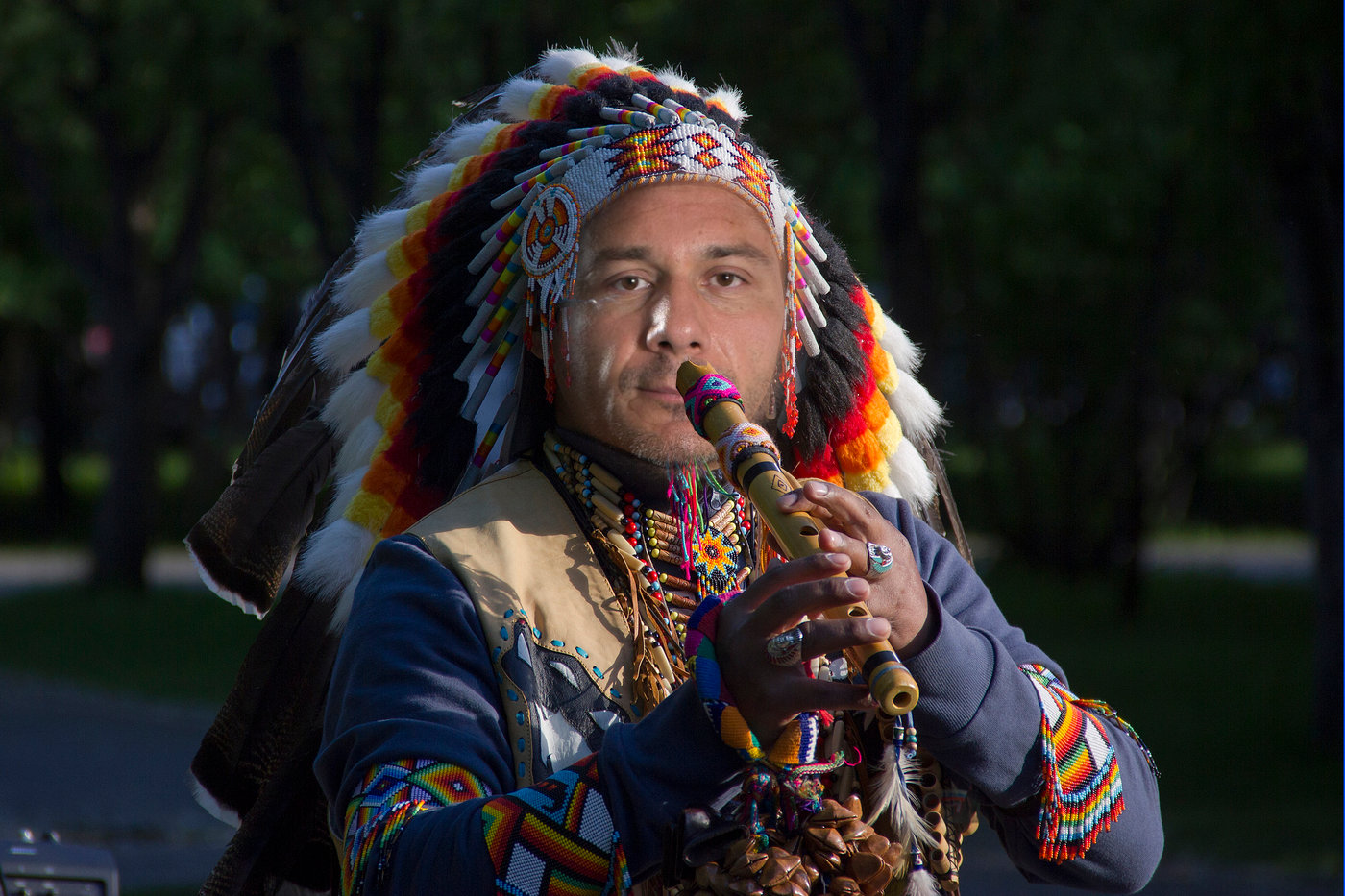 Индеец mp3. Перуанские индейцы. Индейцы поют. Индейцы музыканты. Индейцы фото.