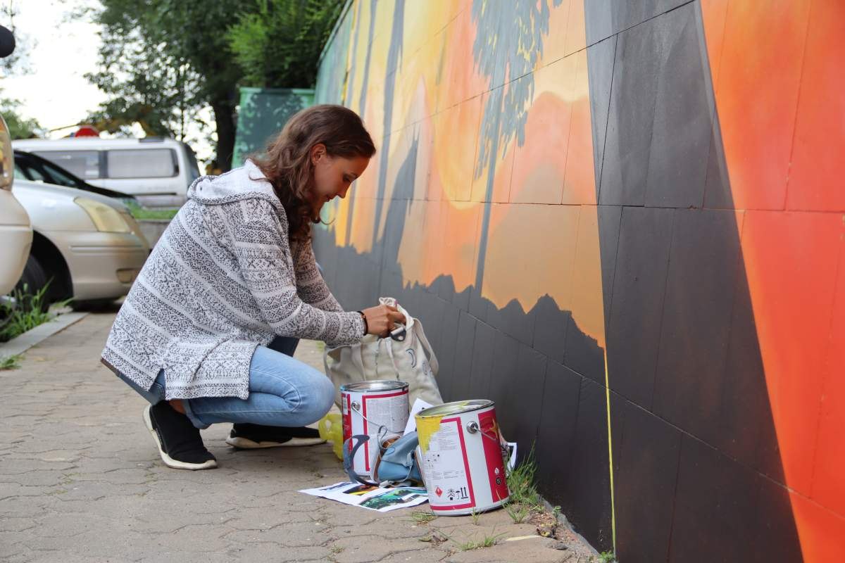 В Хабаровске появился новый стрит-арт
