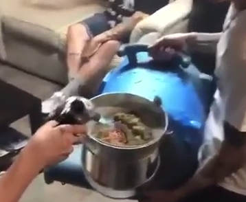 Repartiendo alegría