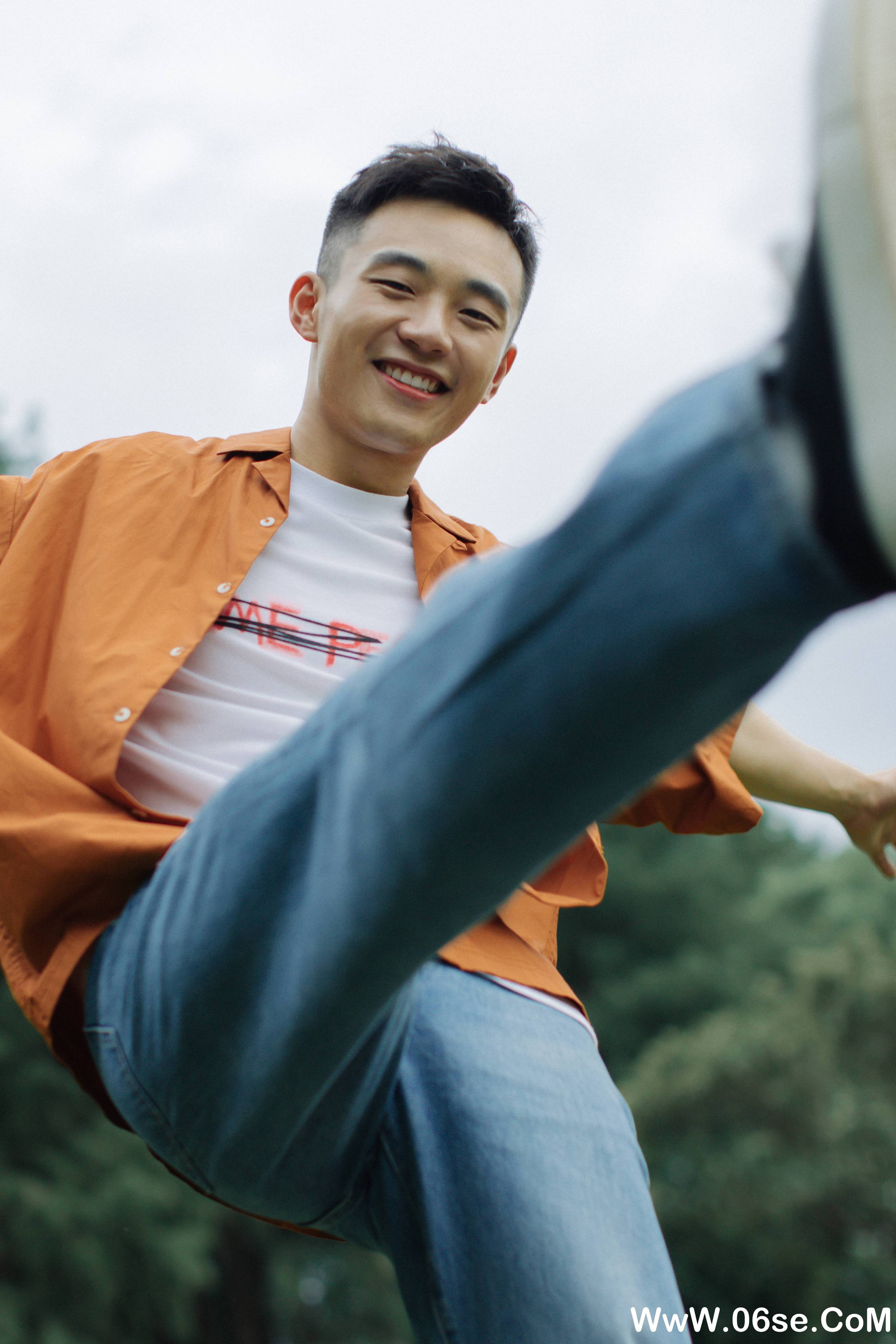 图片[4]-[YITUYU艺图语]2021.11.06 大男孩 活烦[21+1P／327MB]-六色网