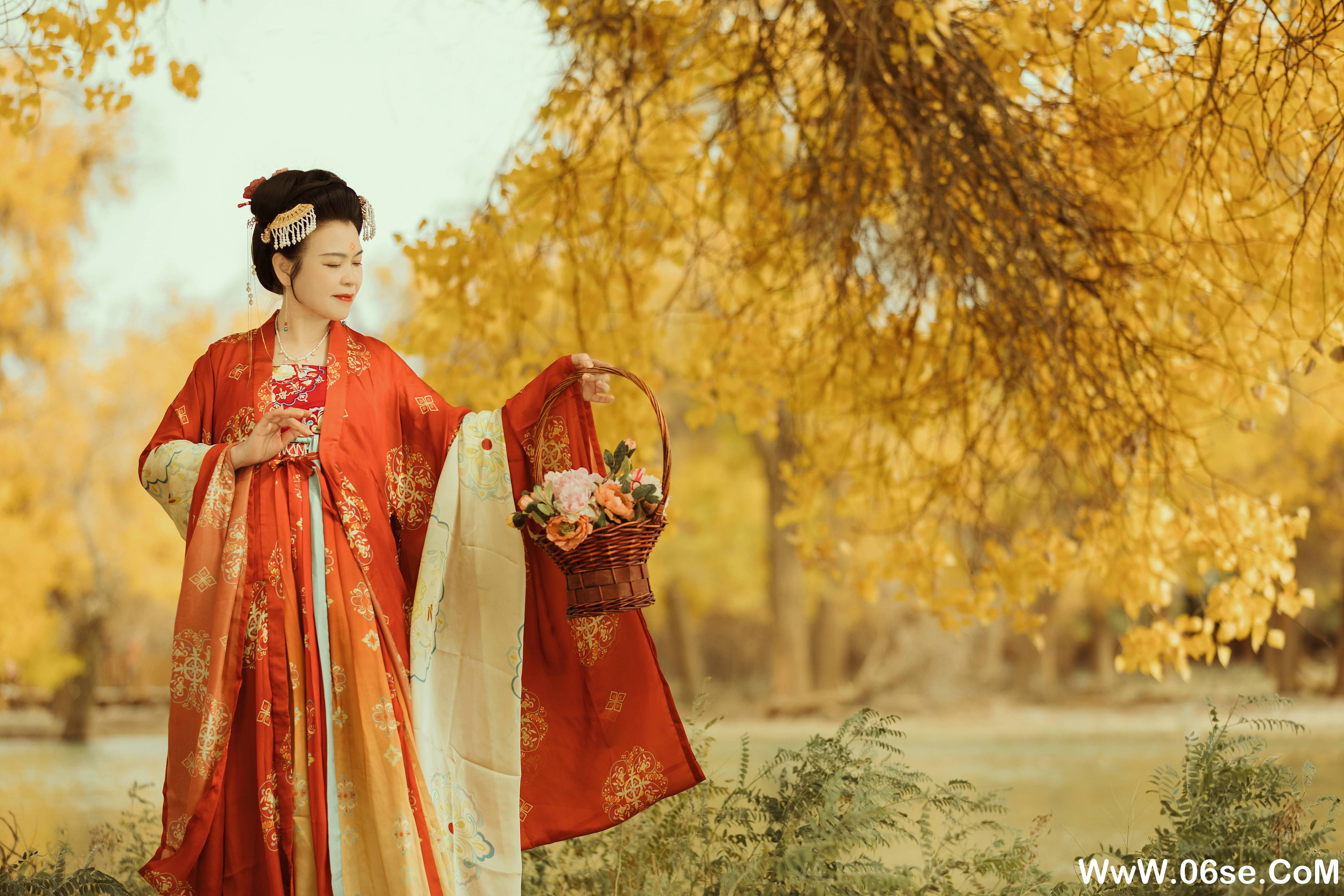 图片[4]-[YITUYU艺图语]2021.09.03 岁月不败美人 知秋[38+1P／696MB]-六色网