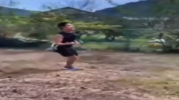 Irradiando energía tras durante su entrenamiento