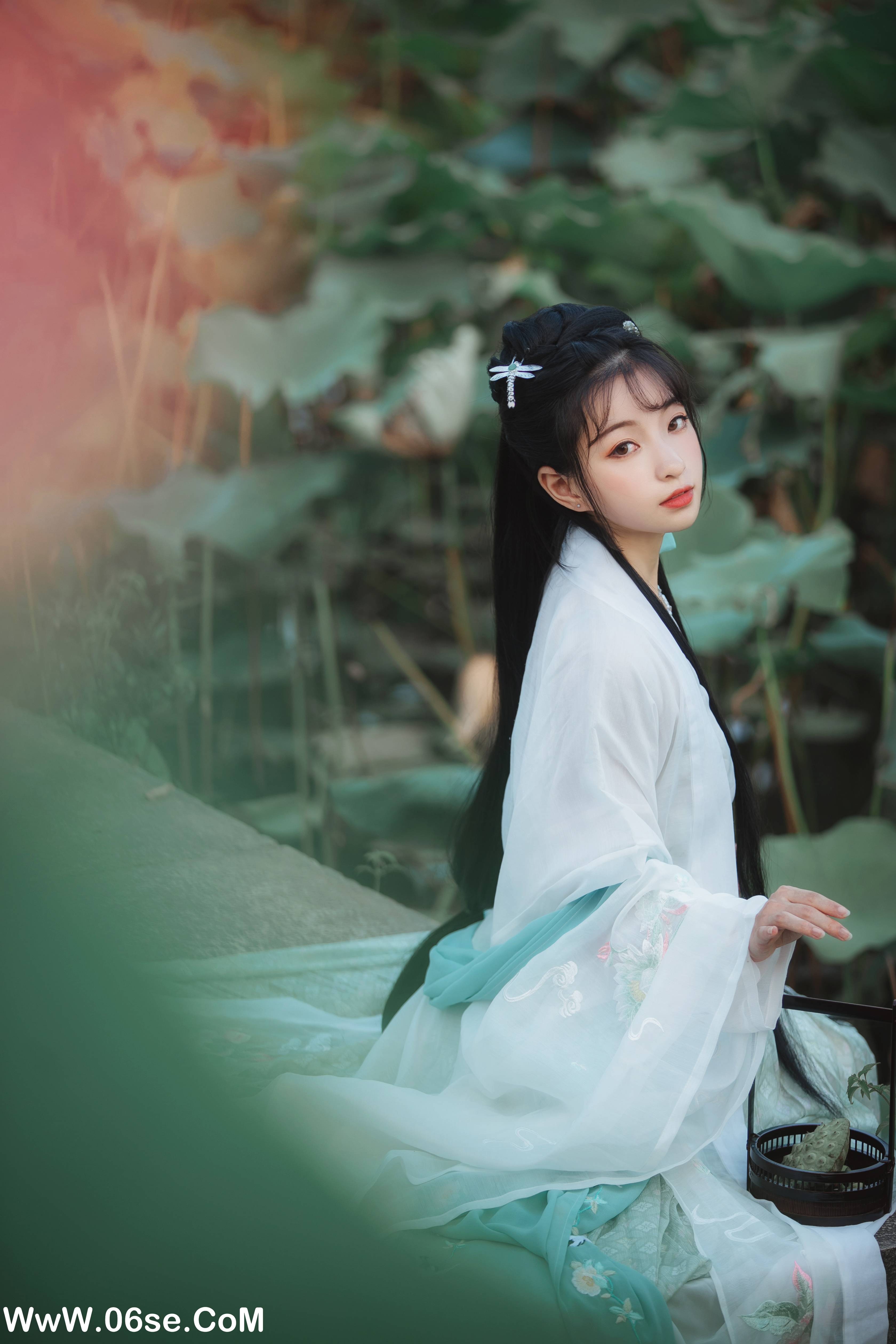 图片[4]-[YITUYU艺图语]2022.01.03 荷 葵花花花儿[20+1P／112MB]-六色网