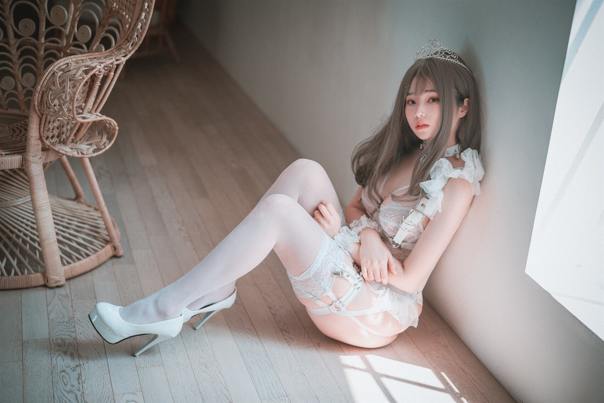 Bambi 밤비, [DJAWA] Reine de Blanc A-Side 41