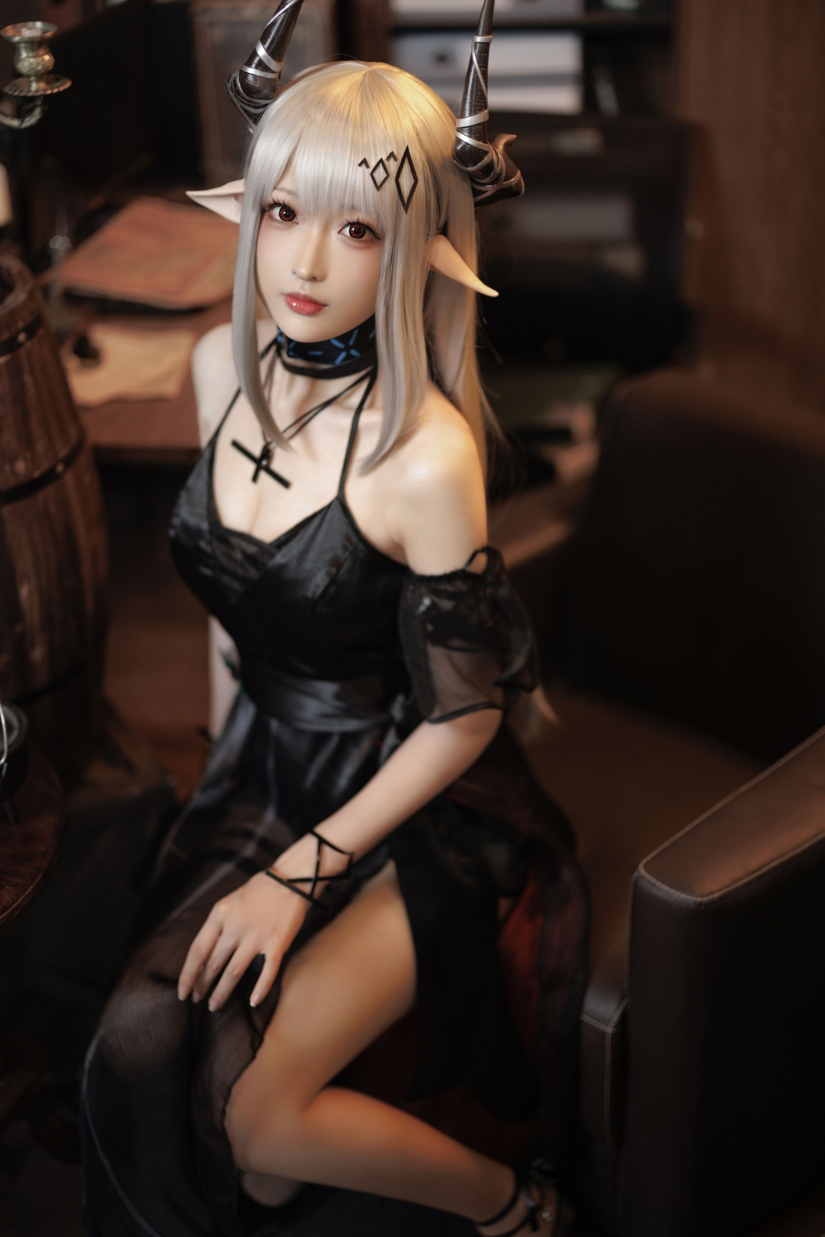 南宫 泥岩礼服 4