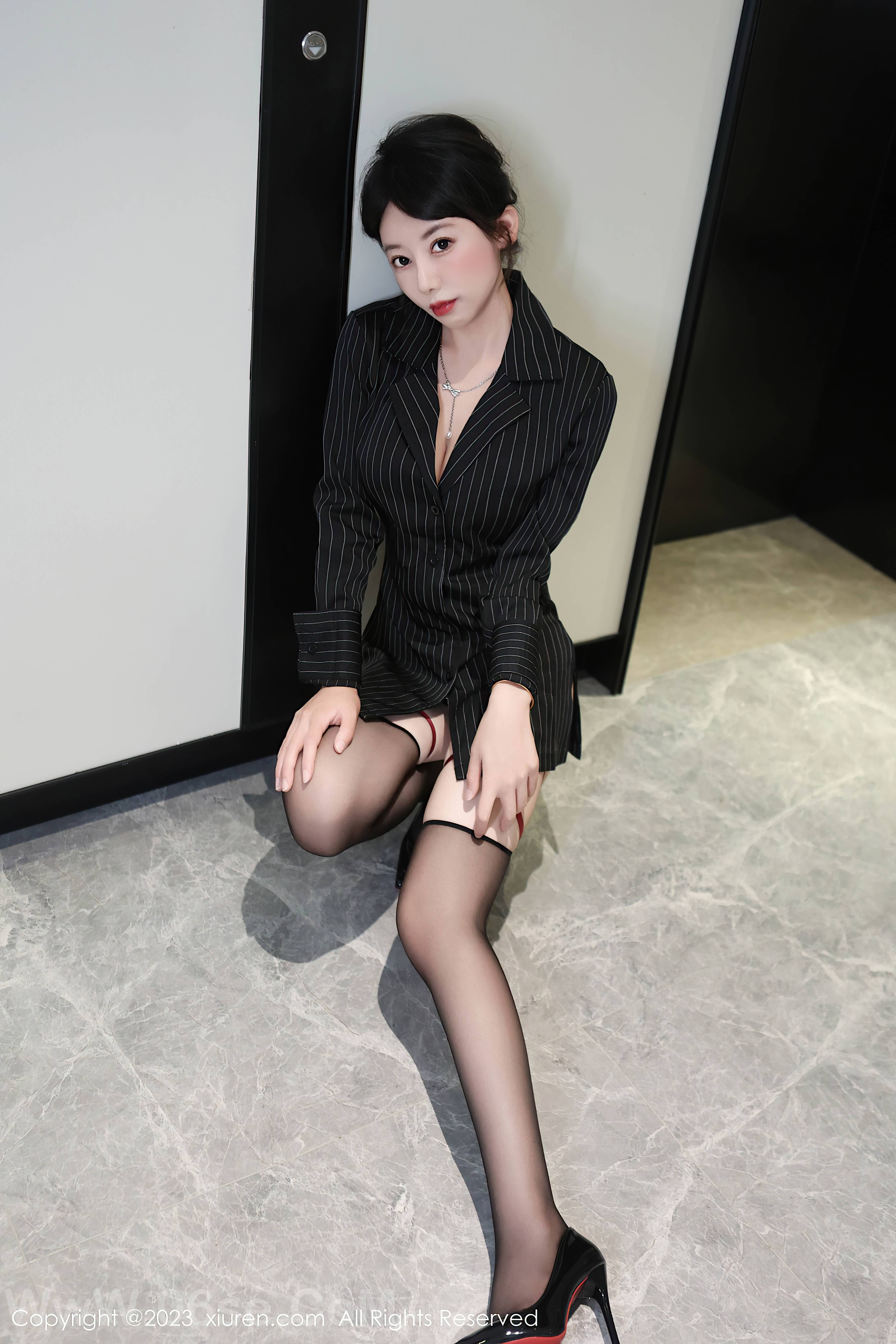 图片[5]-[Xiuren秀人网]2023.09.14 NO.7384 白笑笑[83+1P／772MB]-六色网