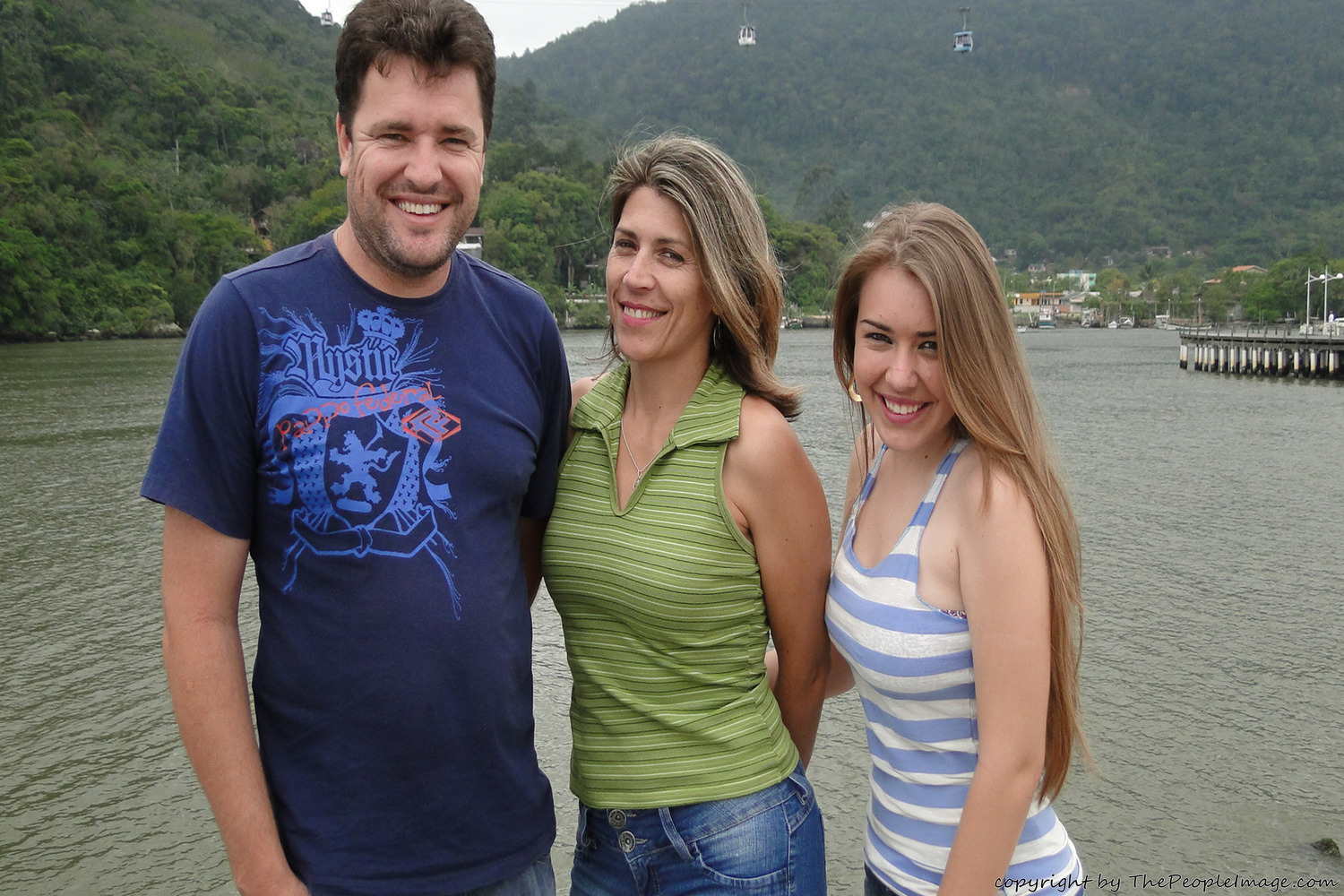 [Image: 7ee23823e5aed7ca840d3.jpg]