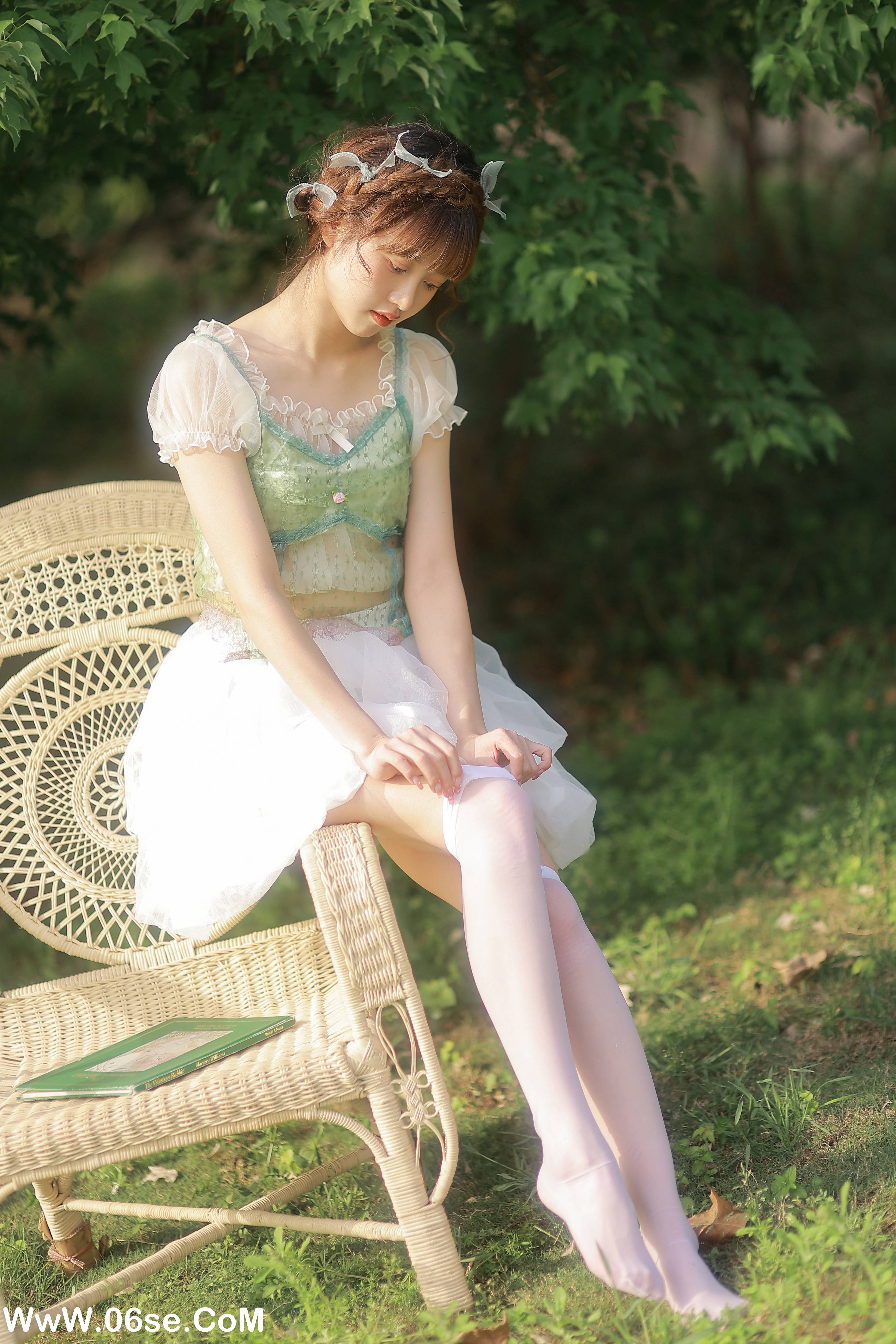 图片[11]-[YITUYU艺图语]2022.09.13 要把梦藏进树叶里 -金鱼yu[21+1P／244MB]-六色网