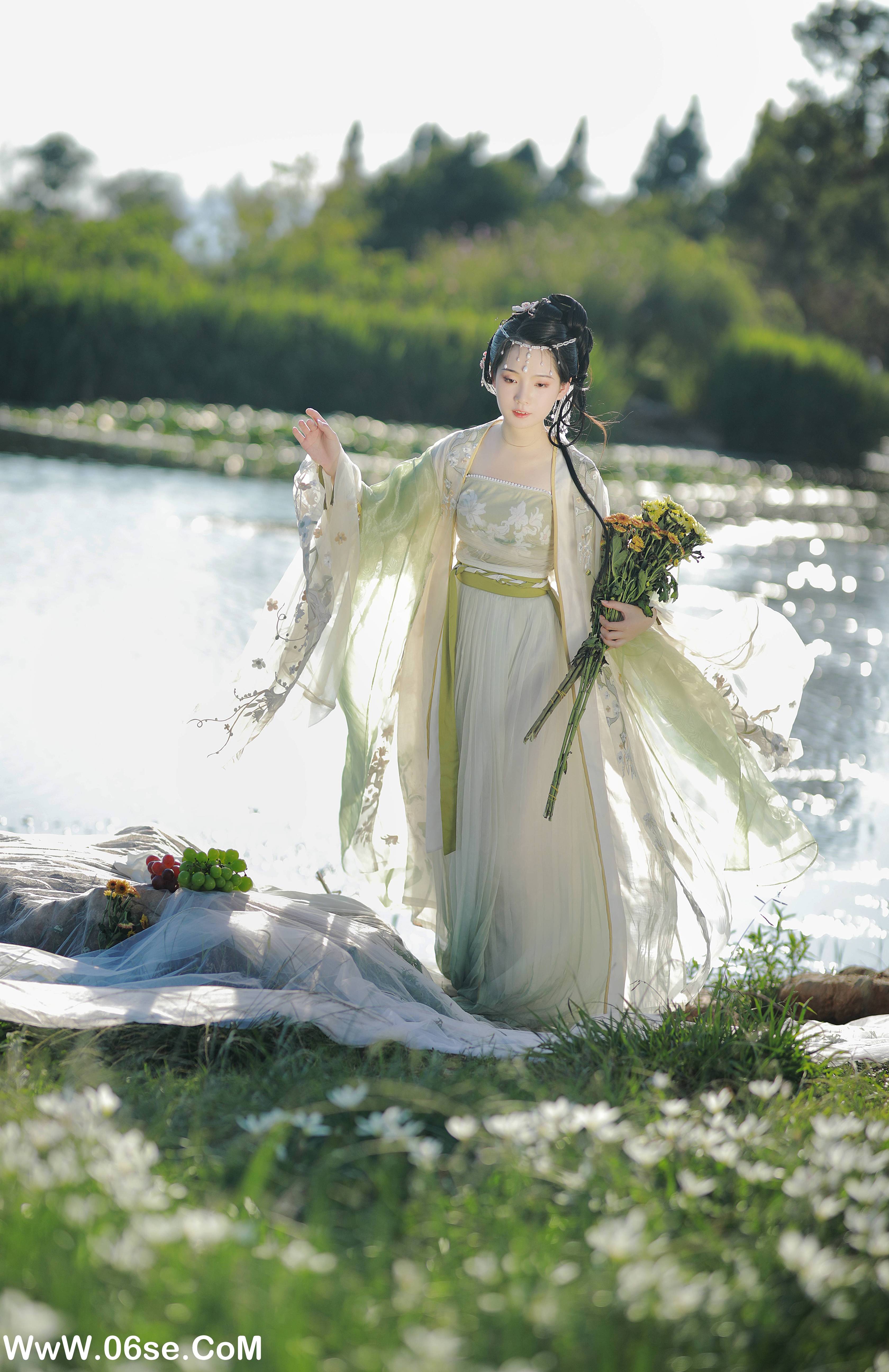 图片[35]-[YITUYU艺图语]2022.09.30 夏日长 落花人独立[35+1P／644MB]-六色网