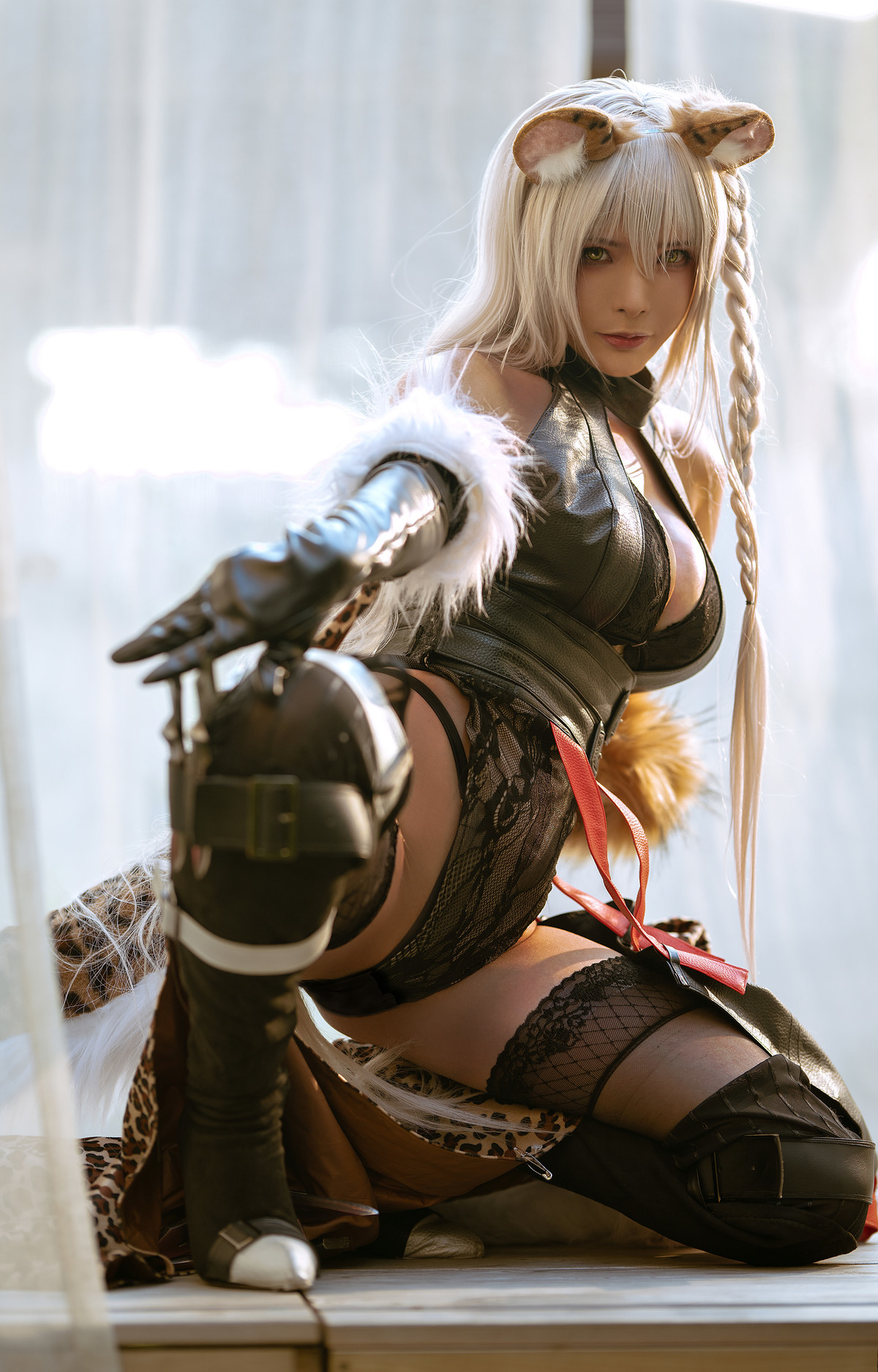 秋和柯基 Cosplay 莎拉 伊甸园的骄傲 22