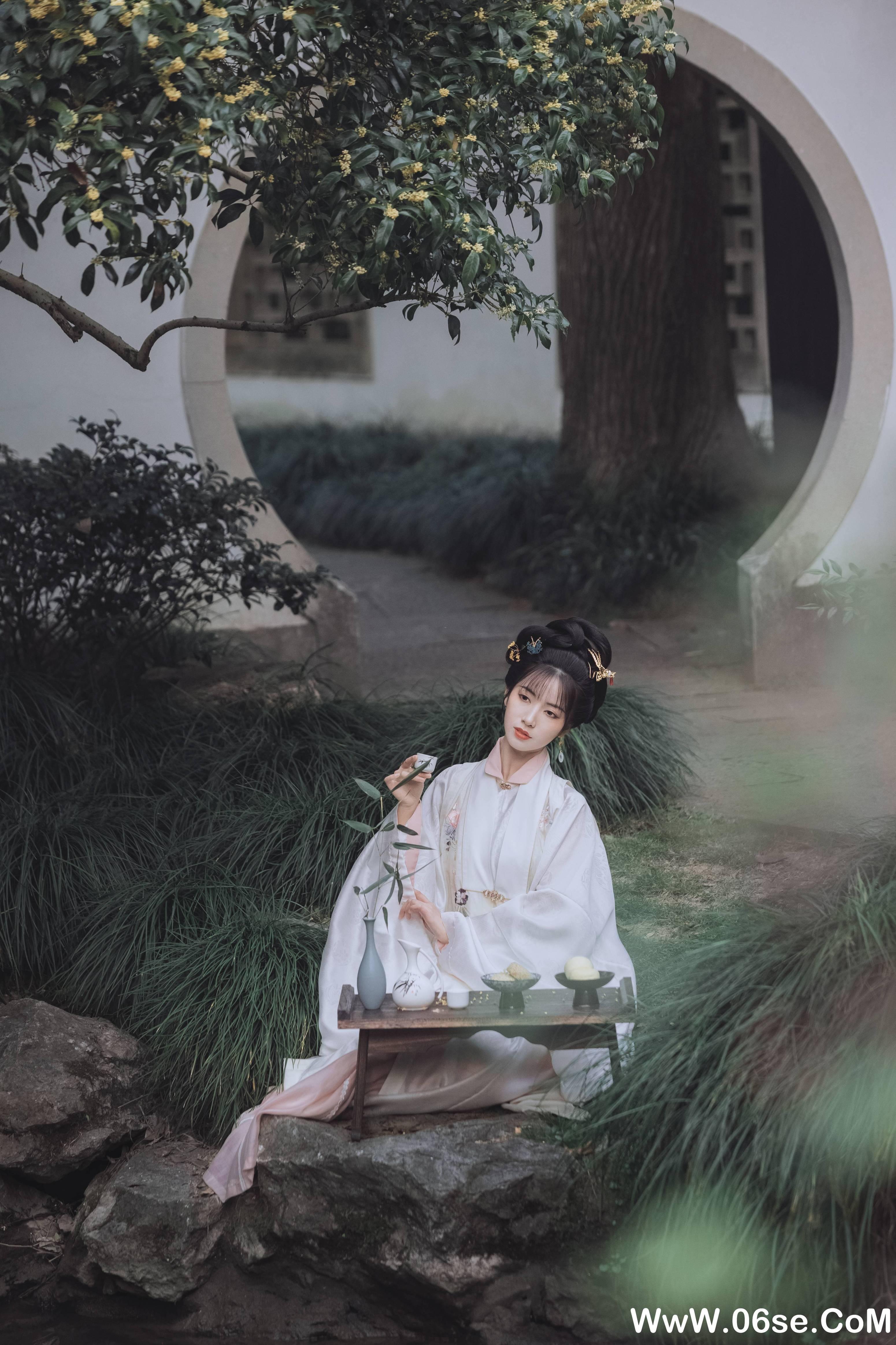 图片[28]-[YITUYU艺图语]2021.11.22 桂花酿 一只阿梦崽[35+1P／307MB]-六色网
