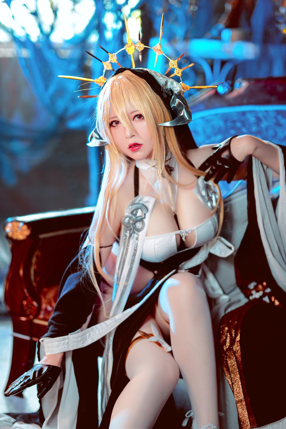 Cosplay 半半子Banbanko インプラカブル 修道女 8