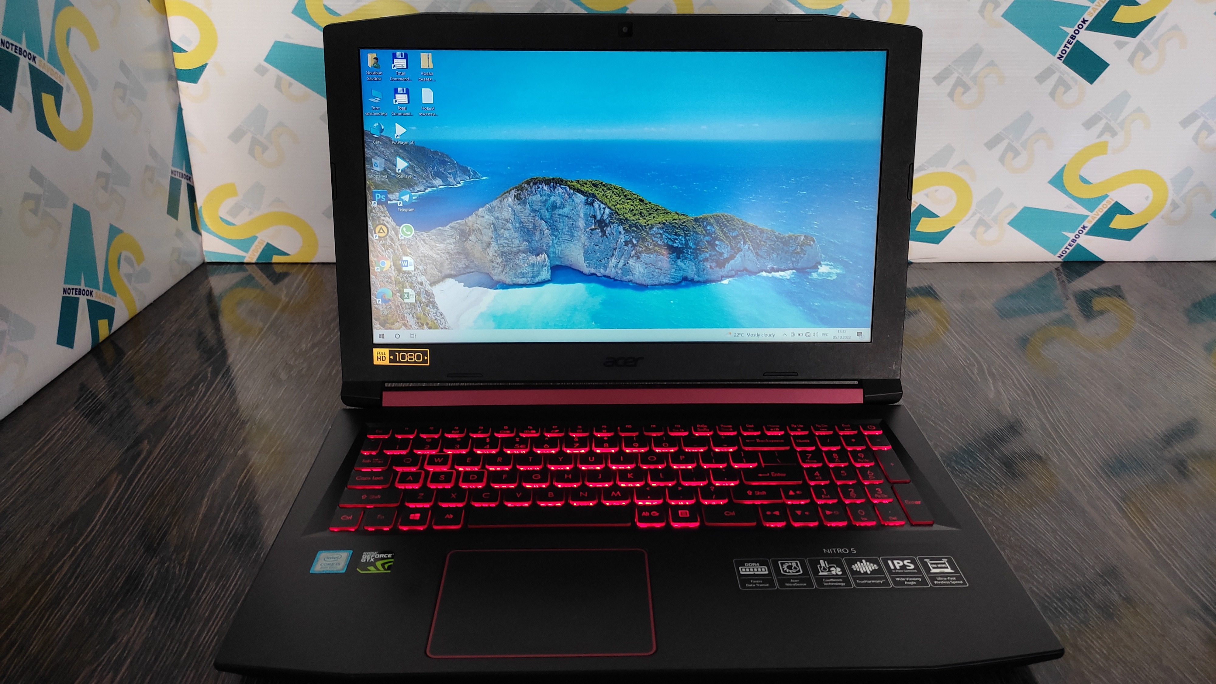 Асер нитросенсе. Acer Nitro Sens 5. Acer Nitro 17. Acer Nitro 5 поддон.