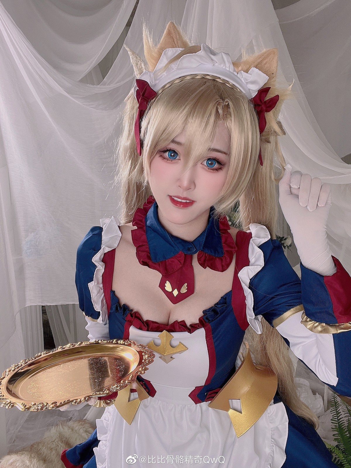 比比骨骼精奇 Cosplay 布拉达曼特 24