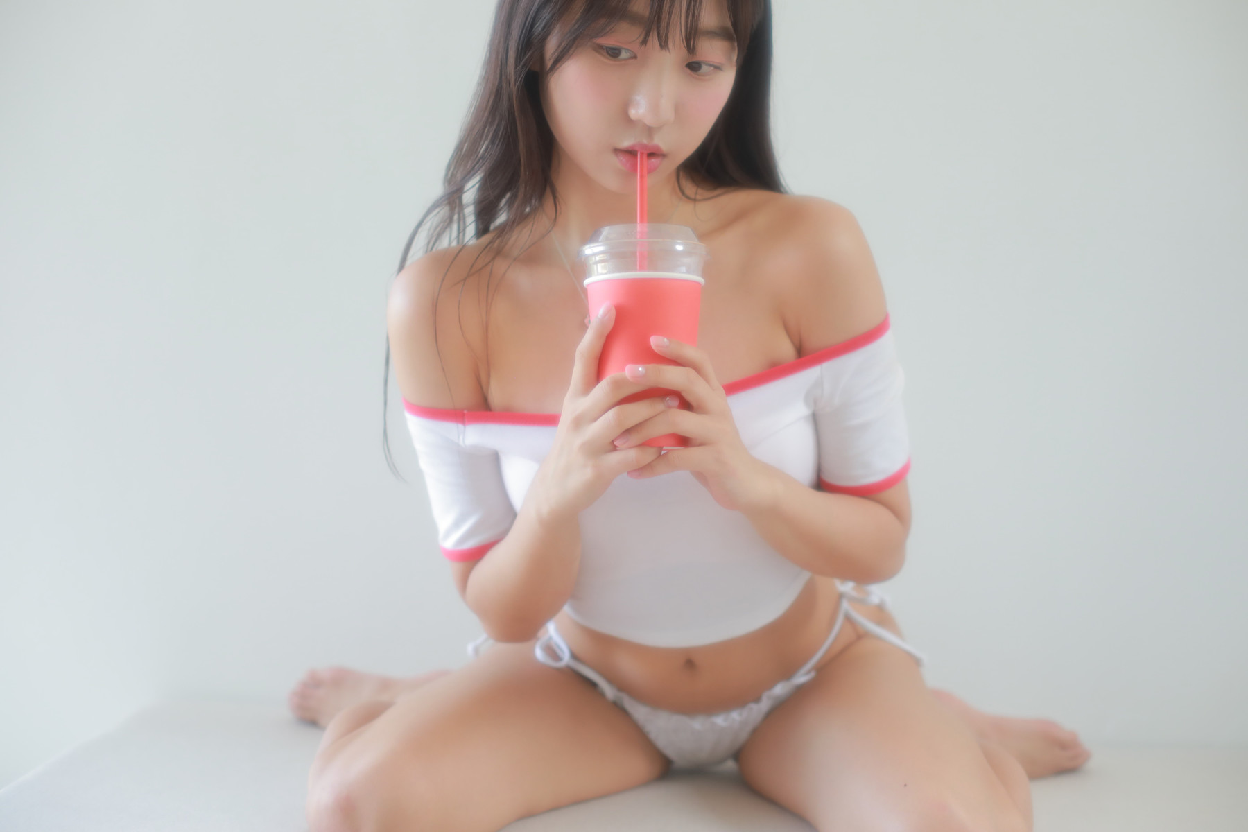 Eunji Pyo 표은지, [Patreon] 1st Photobook Set.02 26
