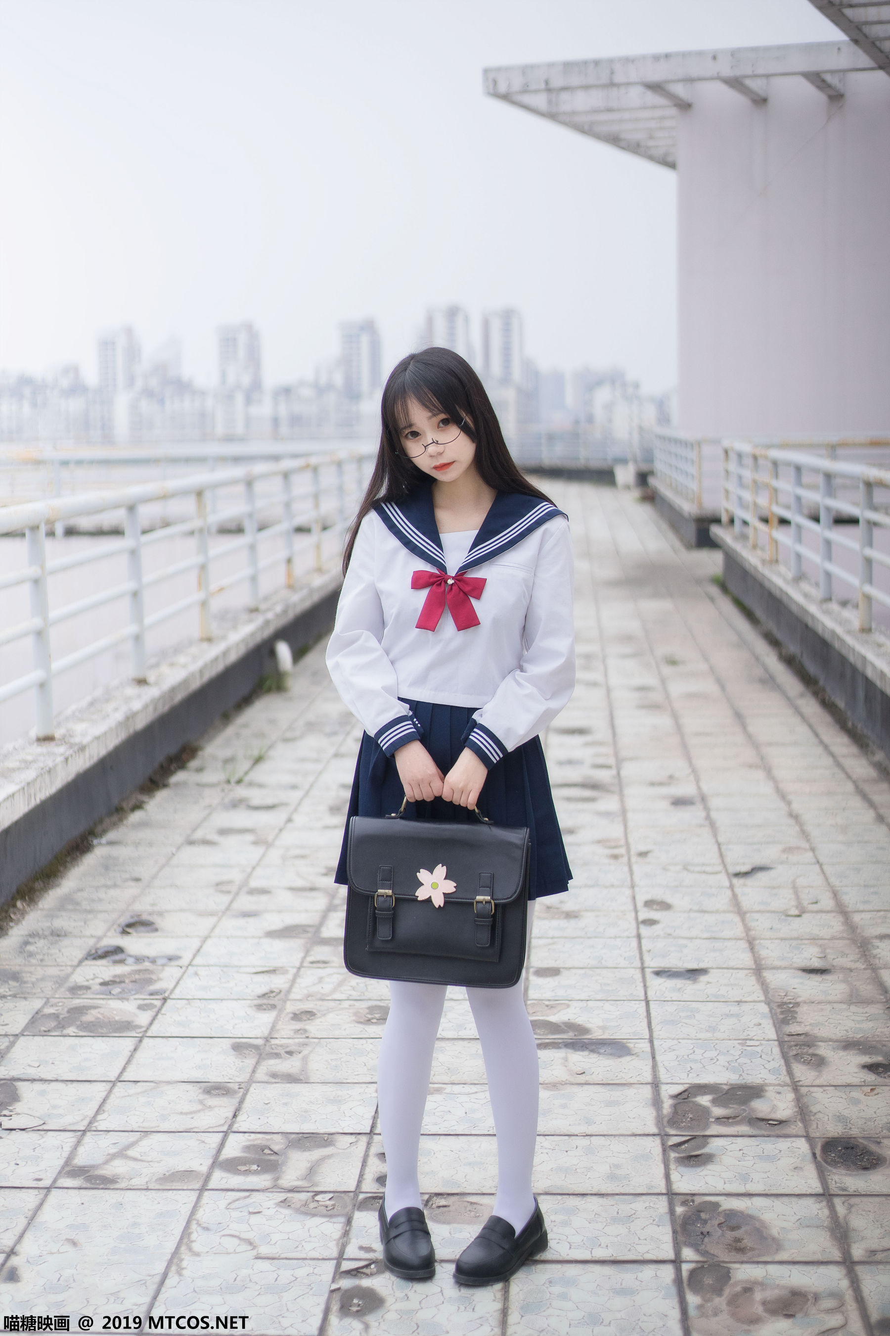 [喵糖映画]_VOL.067_半度度度喵_-_喵喵的白丝水手服-写真图集共45P 2