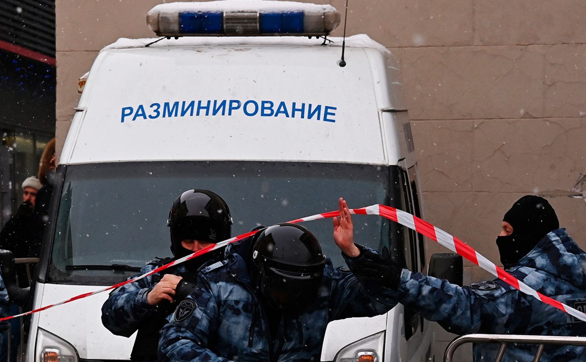Более 200 сообщений о минировании зарегистрировано в Хабаровске