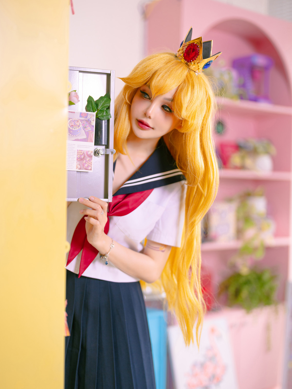 Cosplay JoyceLin Peach Princess 5