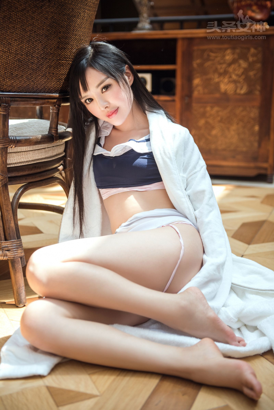 [Image: 80a8bd4331bbb9dc7a6d7.jpg]