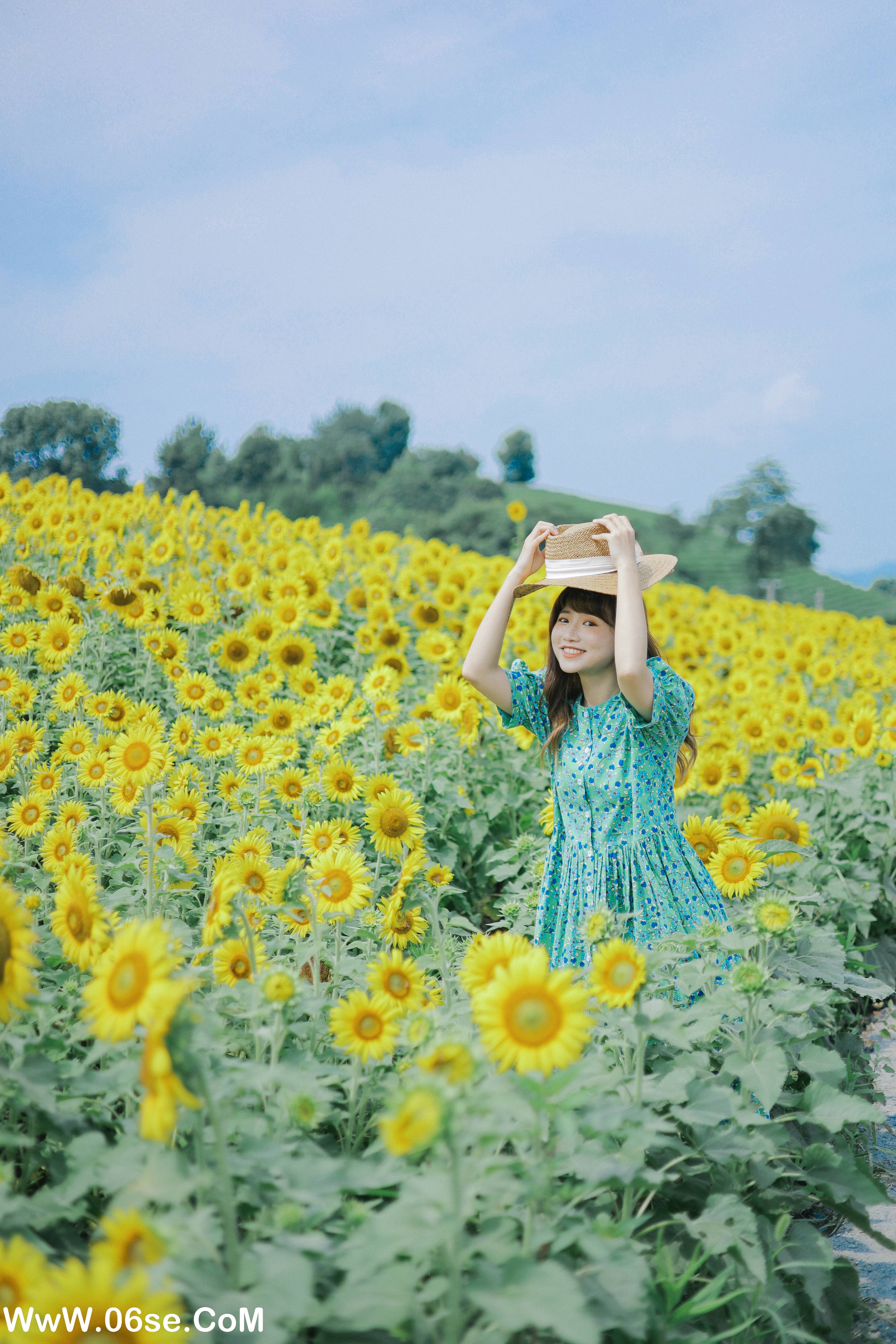 图片[19]-[YITUYU艺图语]2022.07.12 向日葵的夏日 蓝胖子-[32+1P／227MB]-六色网