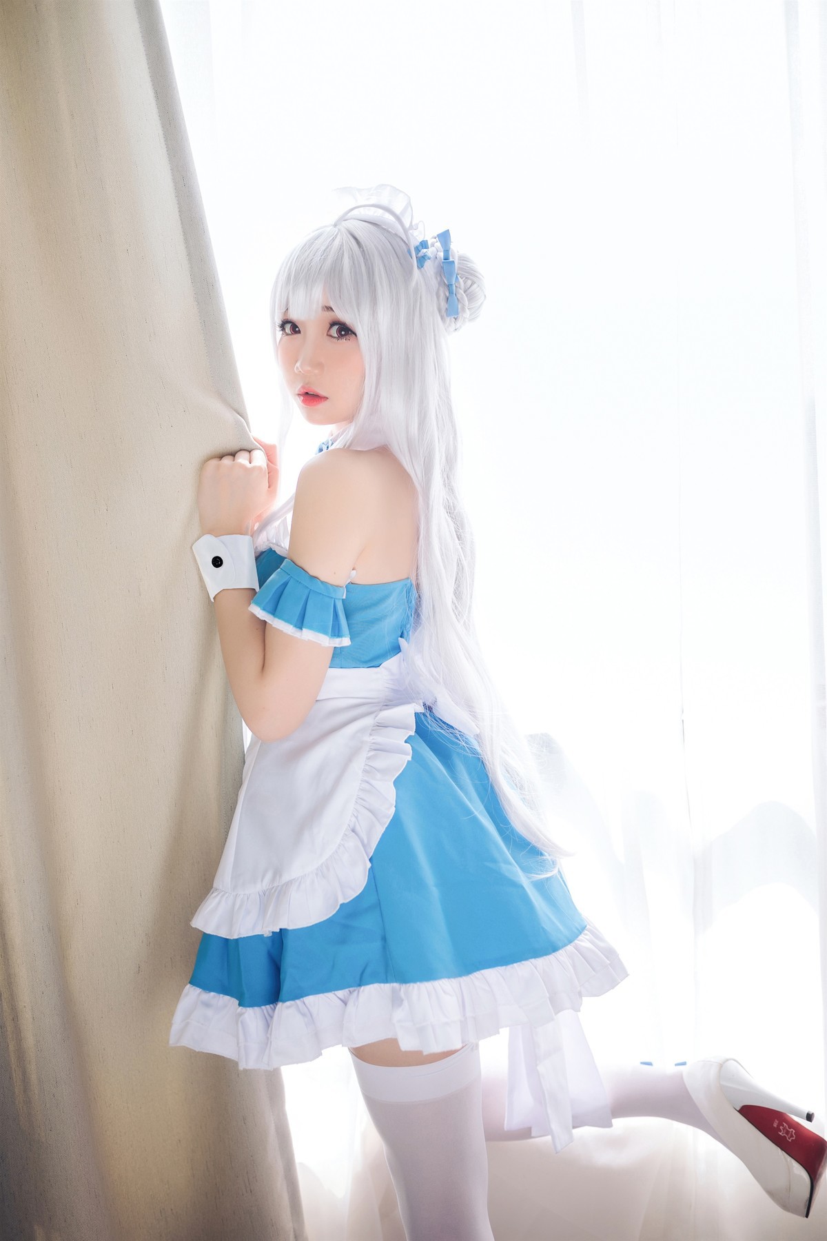 焖焖碳 Cosplay 小天鹅女仆 6