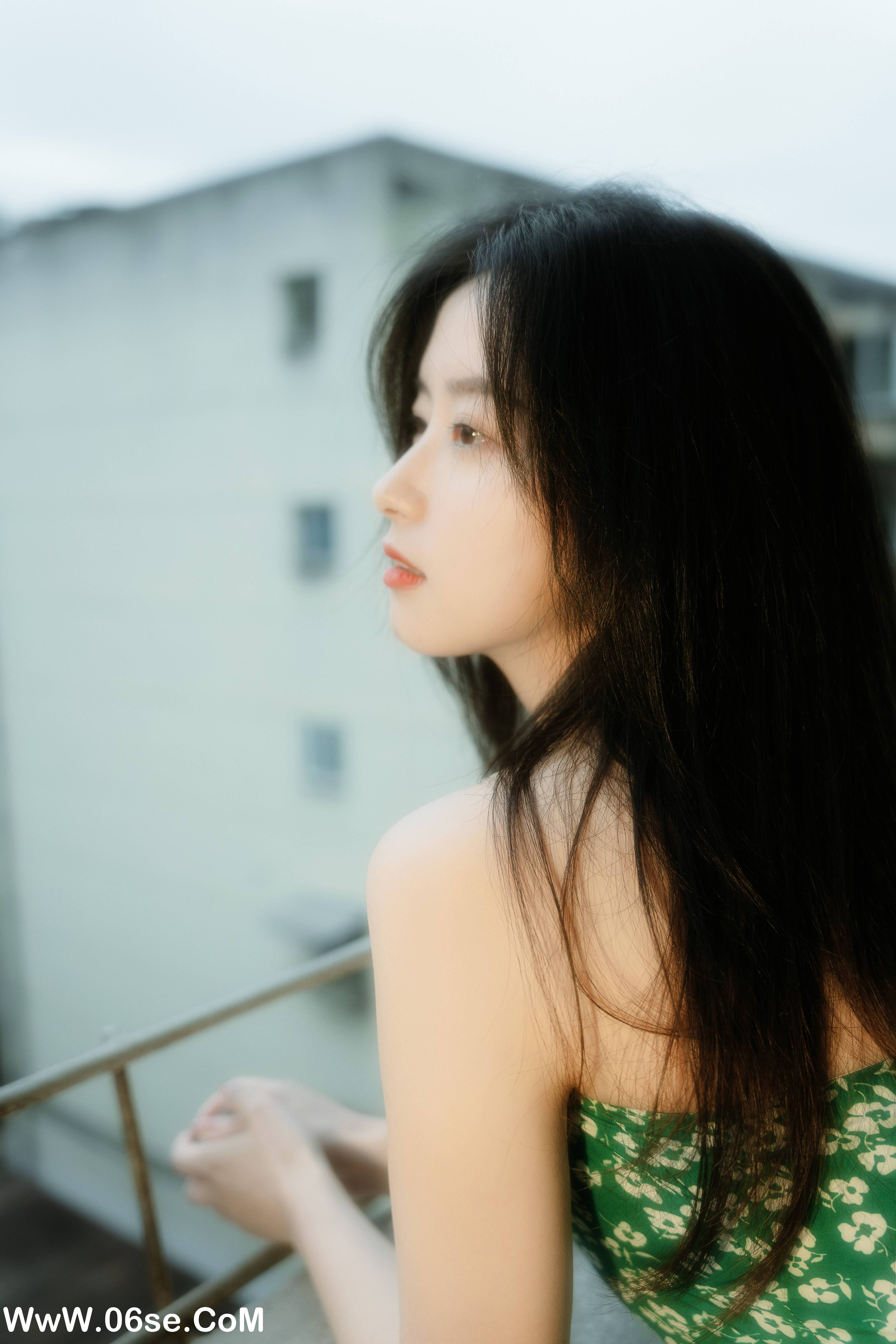 图片[25]-[YITUYU艺图语]2022.07.20 我盼你能飞过这腐烂的花朵 碗碗不是碗啊[24+1P／143MB]-六色网