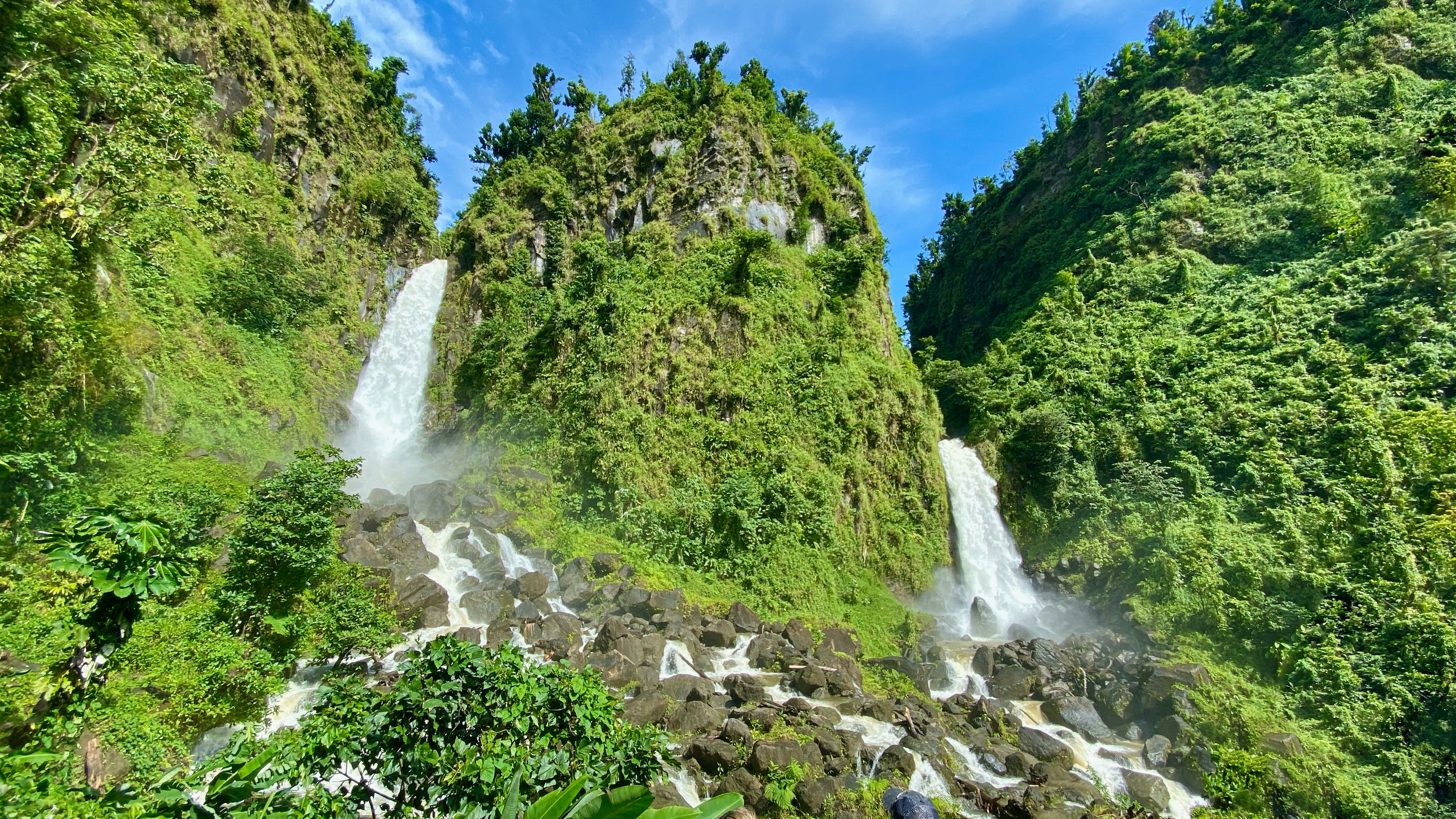 Природная 18. Трафальгарский водопад. Природа Доминики. Доминика. Air Dominica.